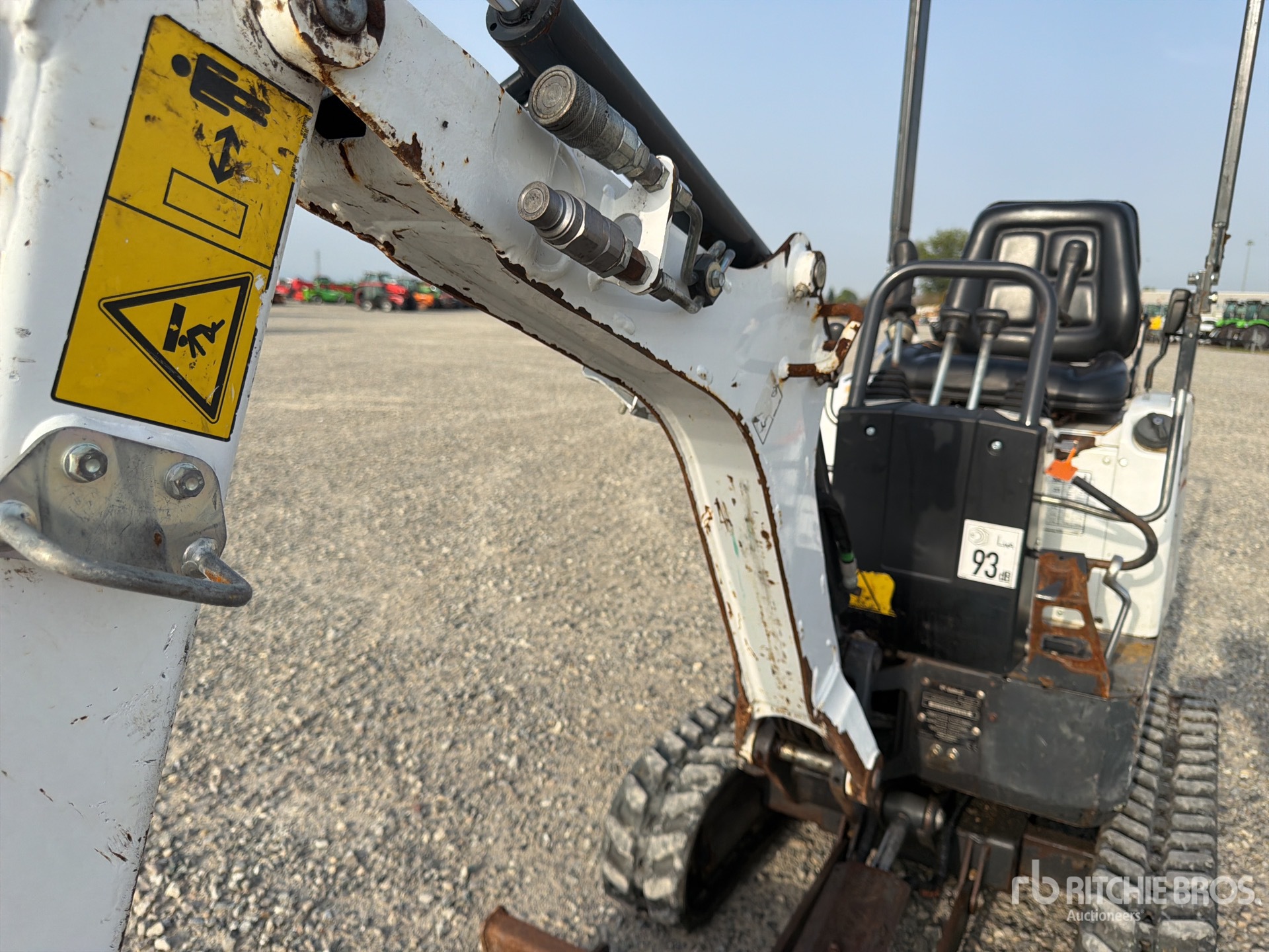 2022 Bobcat E08