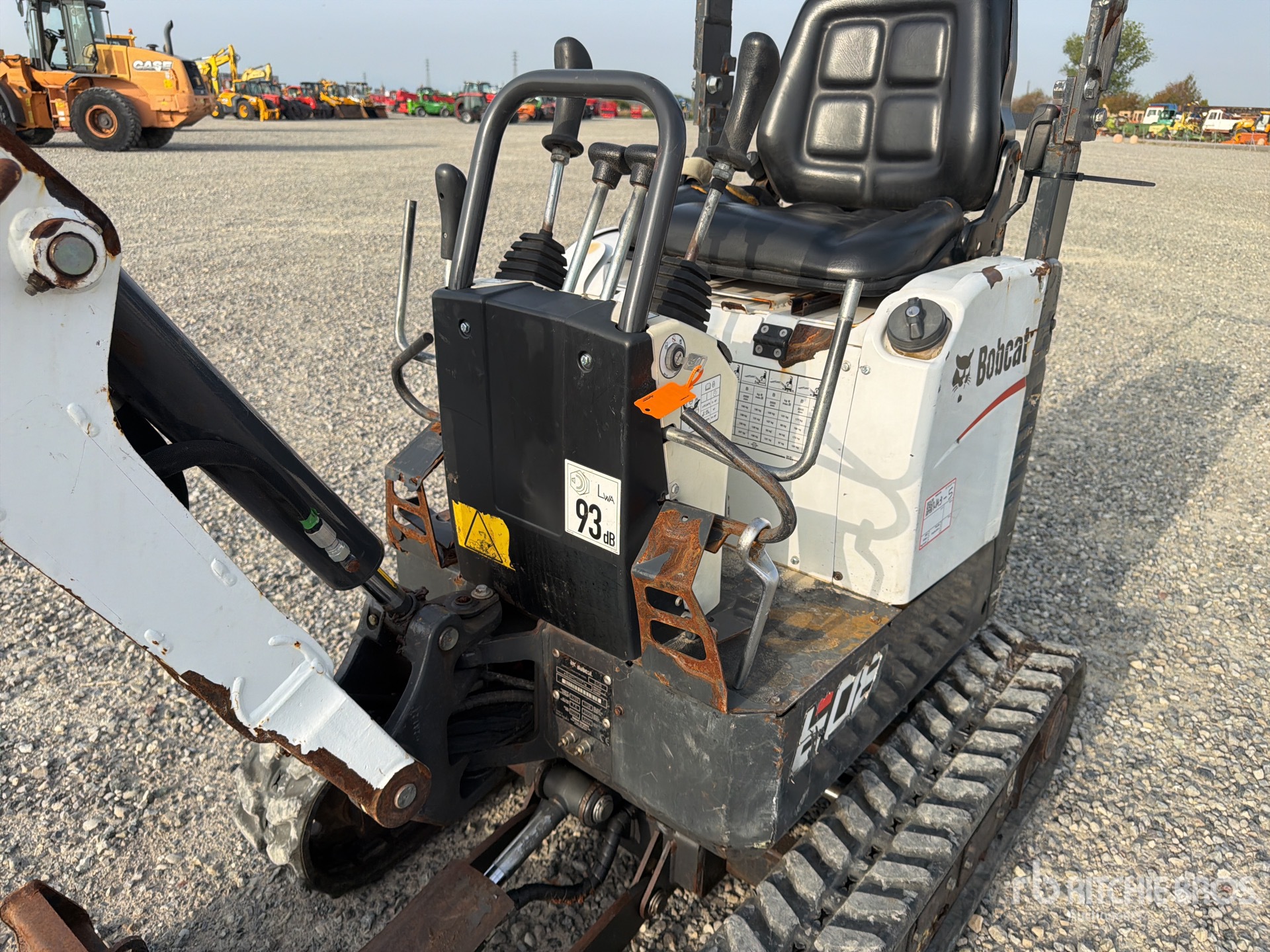 2022 Bobcat E08