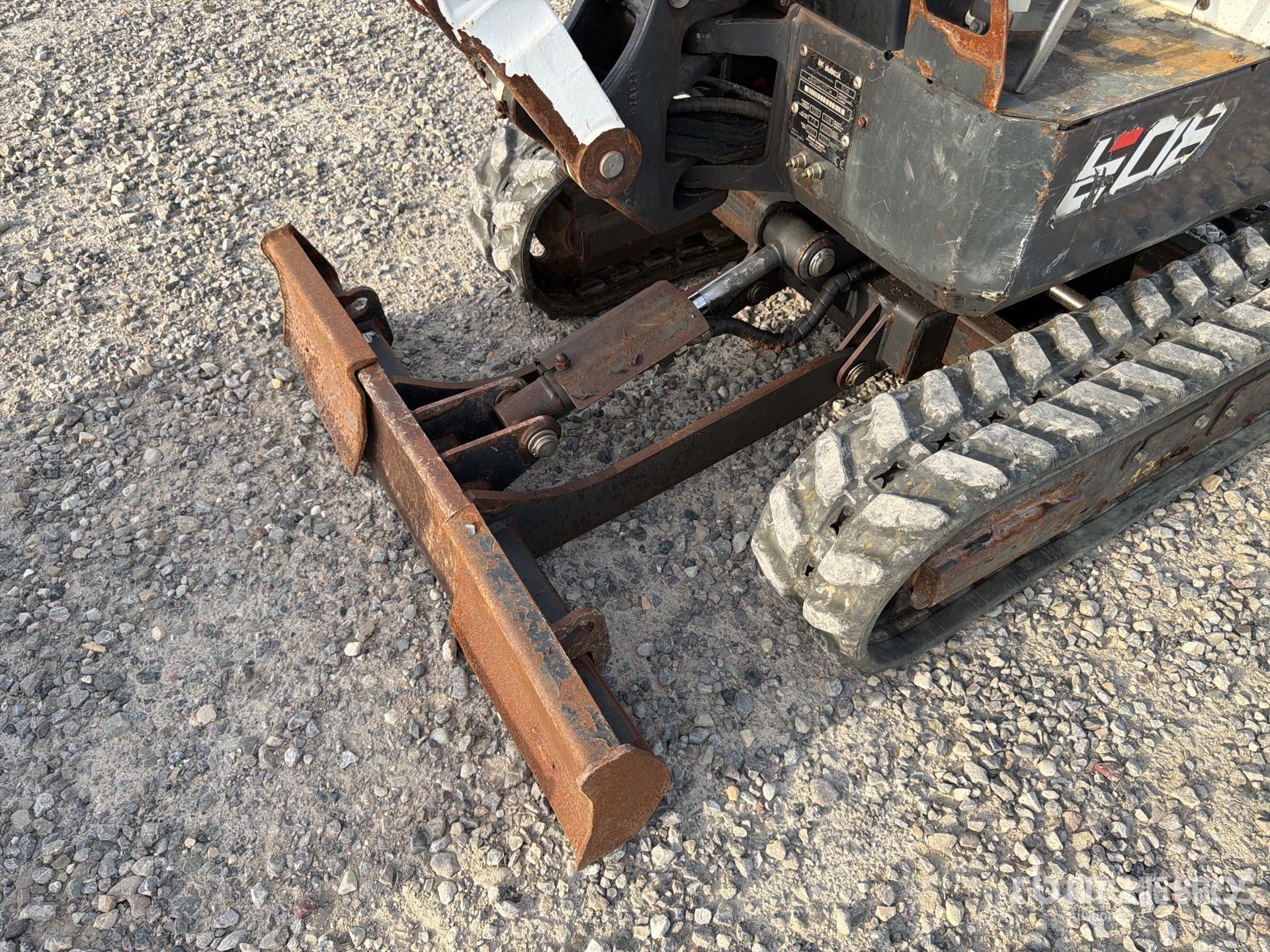 2022 Bobcat E08