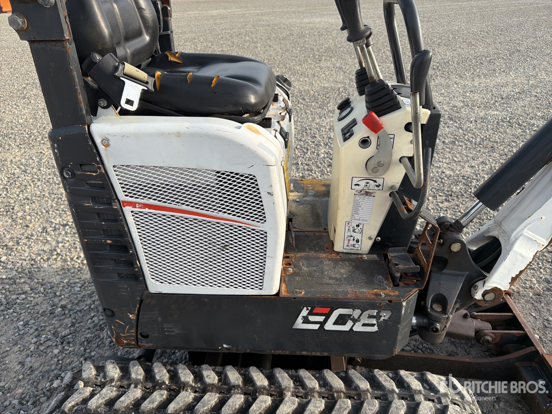 2022 Bobcat E08