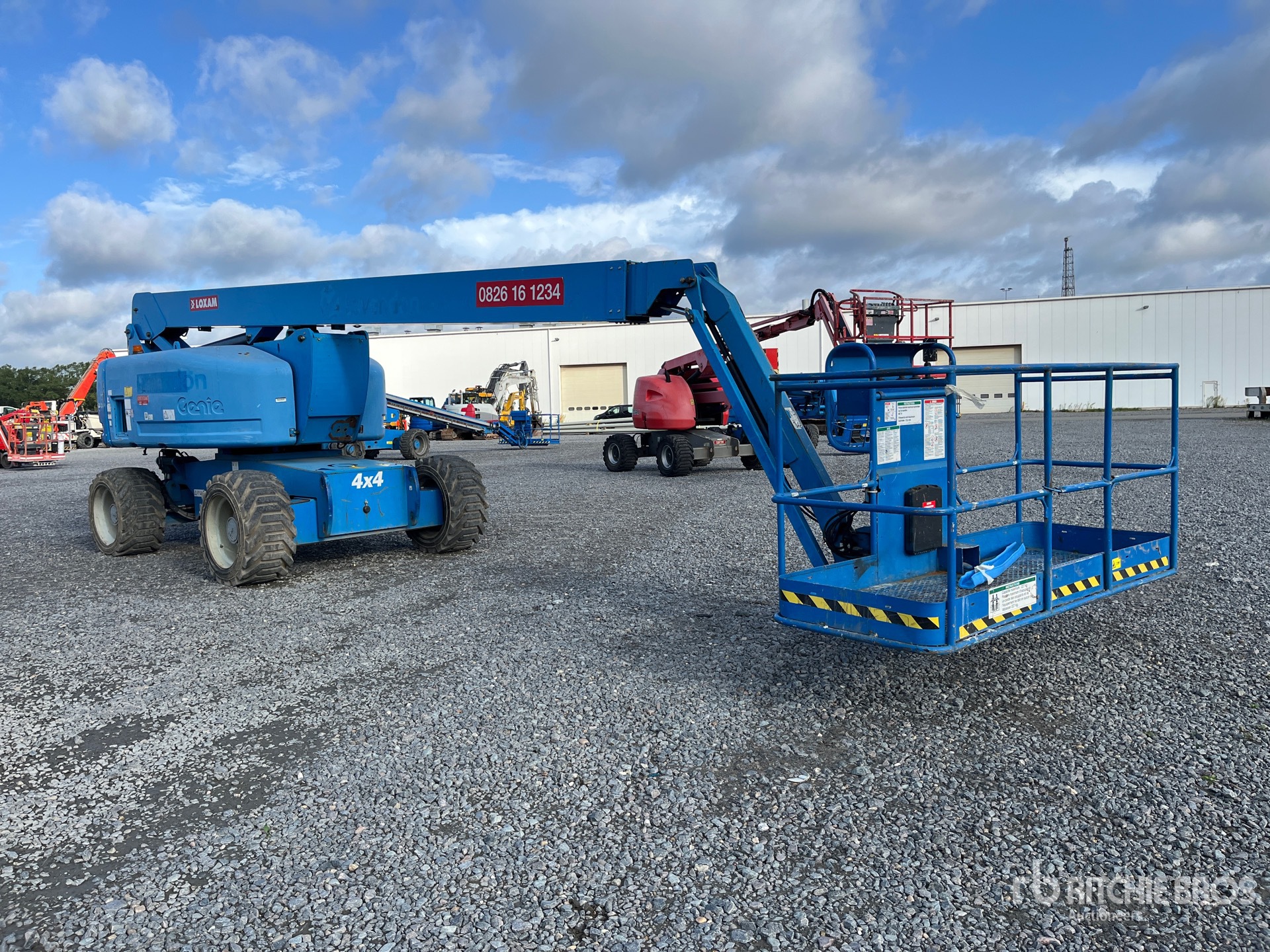 2011 Genie Z-80/60