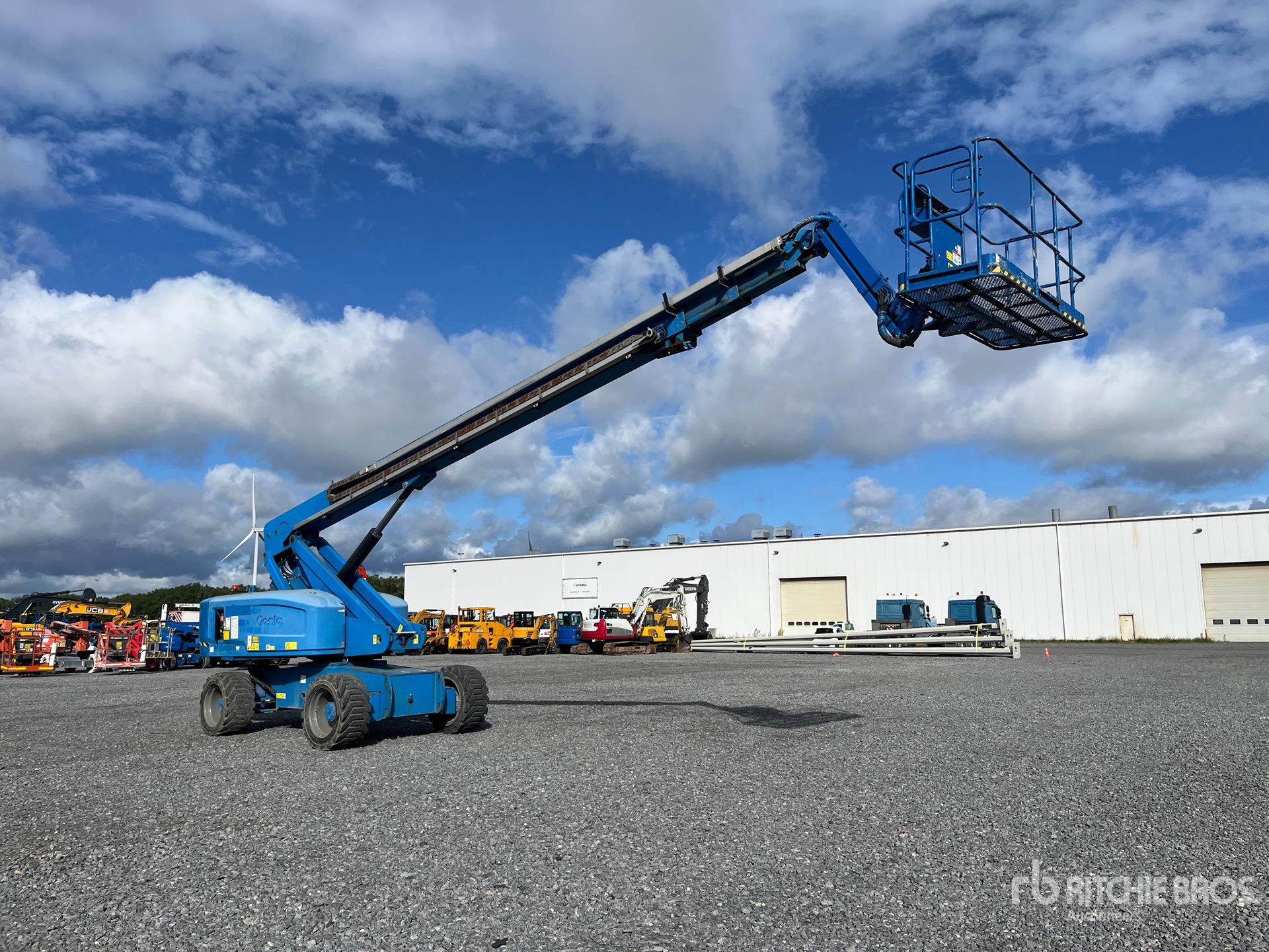 2014 Genie S-85