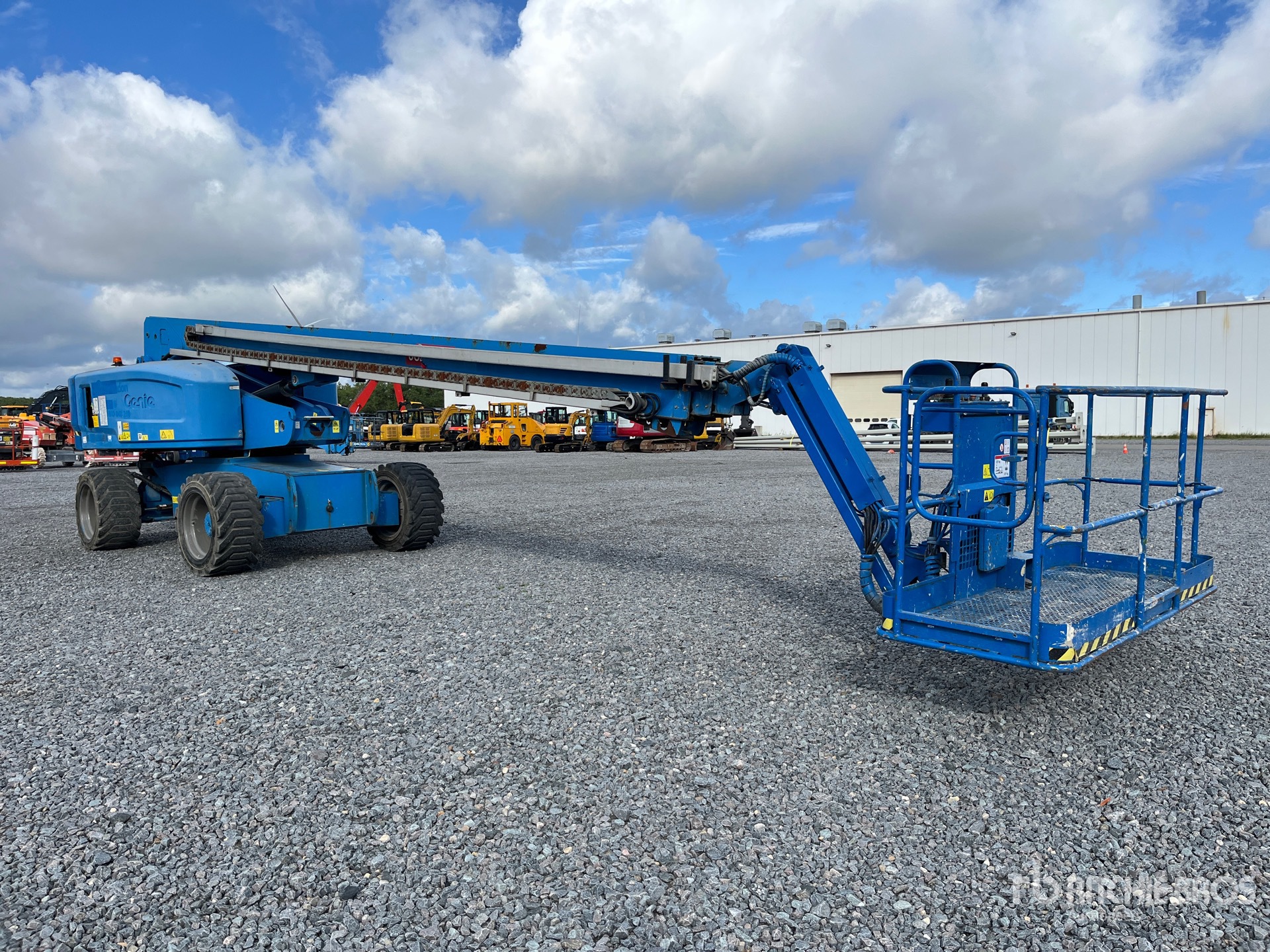 2014 Genie S-85