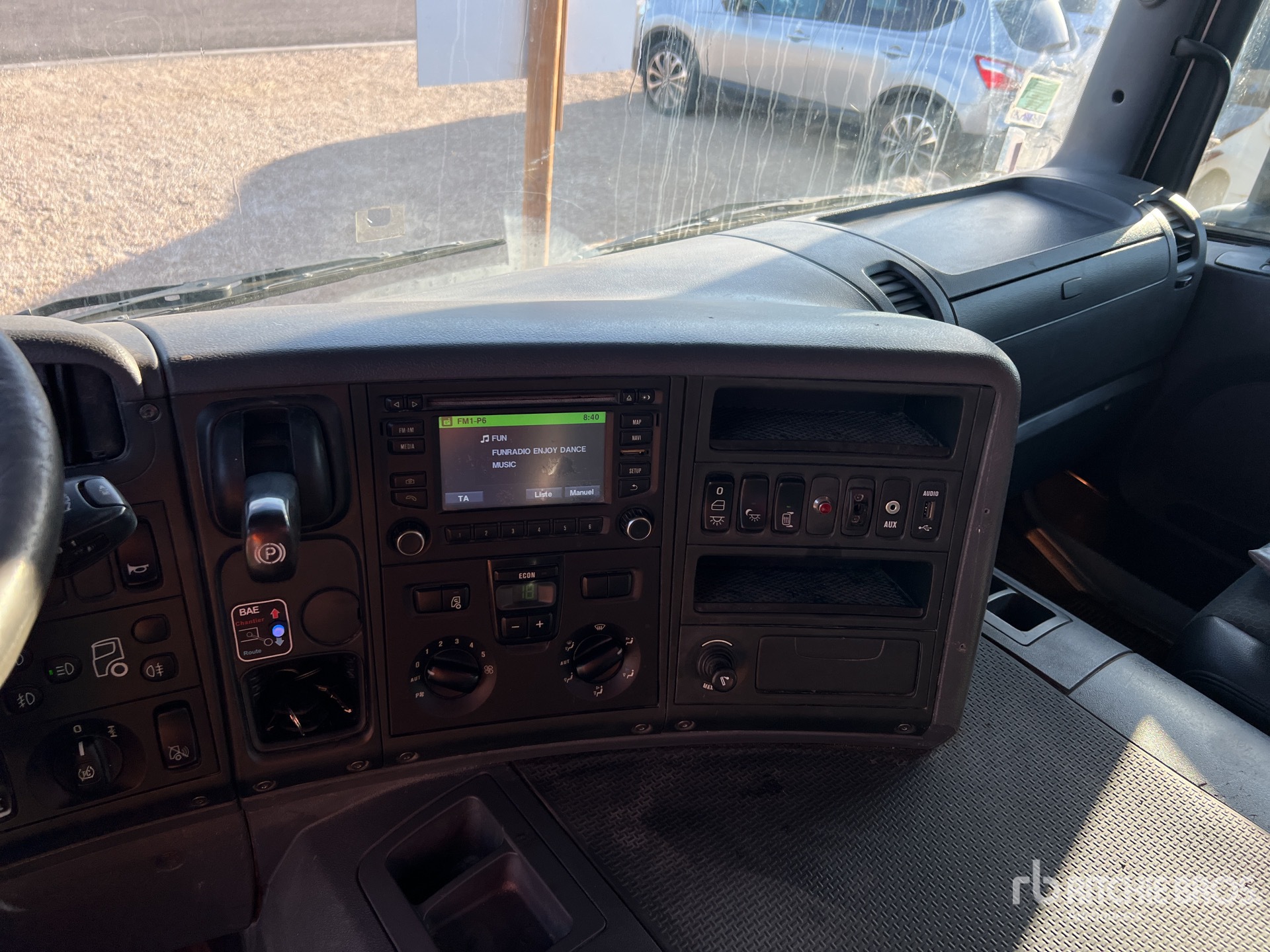 2016 Scania P320