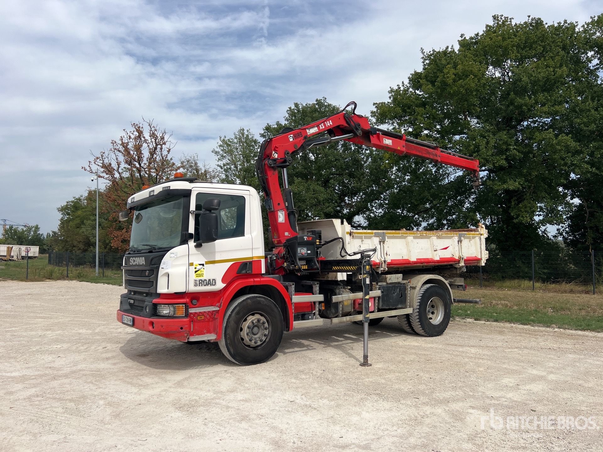 2016 Scania P320