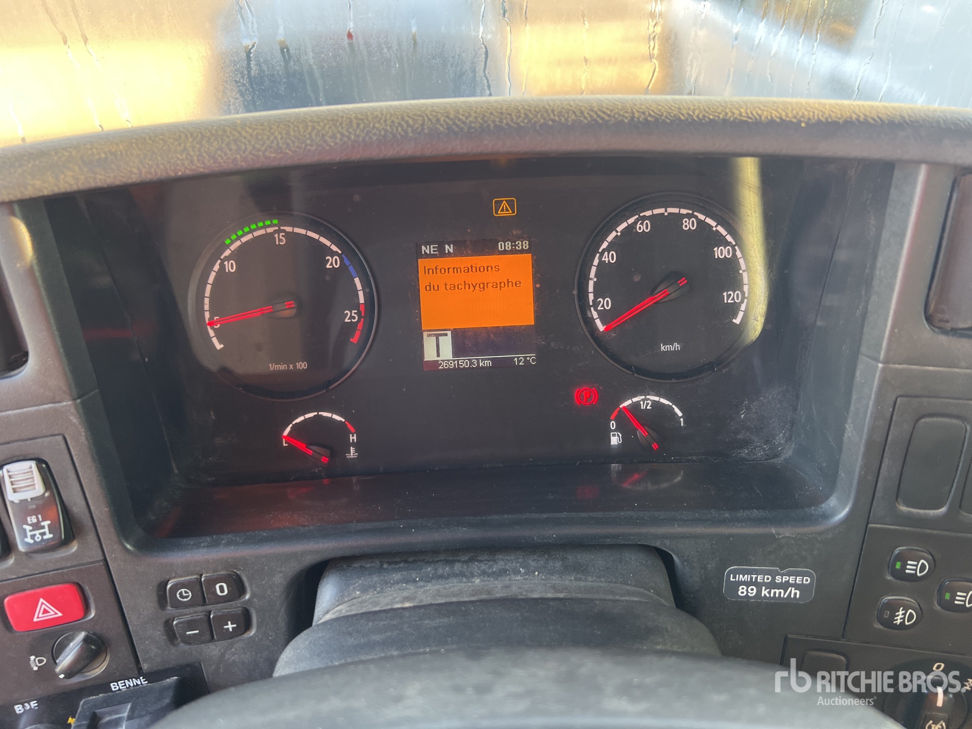 2016 Scania P410