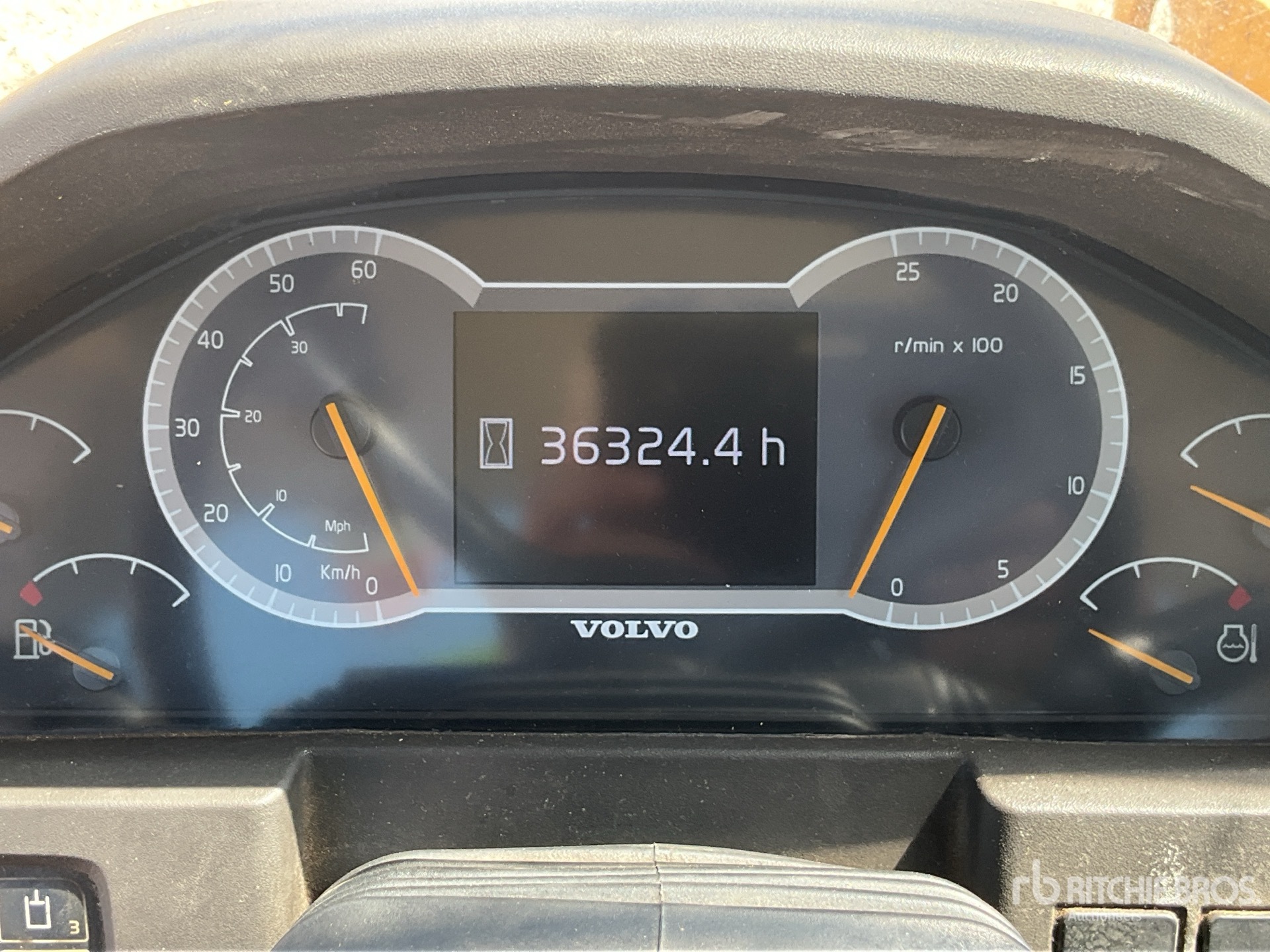 2015 Volvo L60H