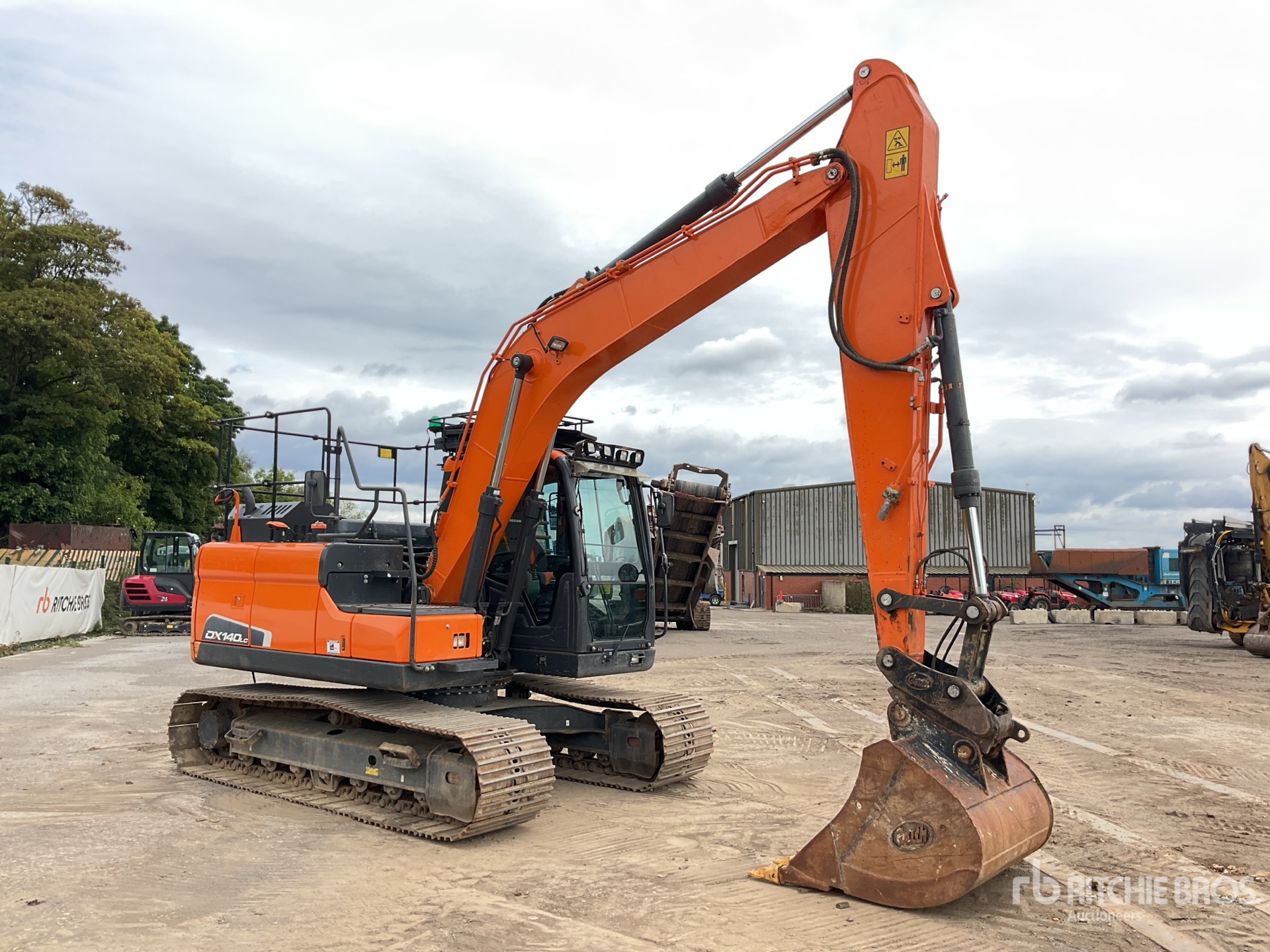 2021 Doosan DX140LC-5