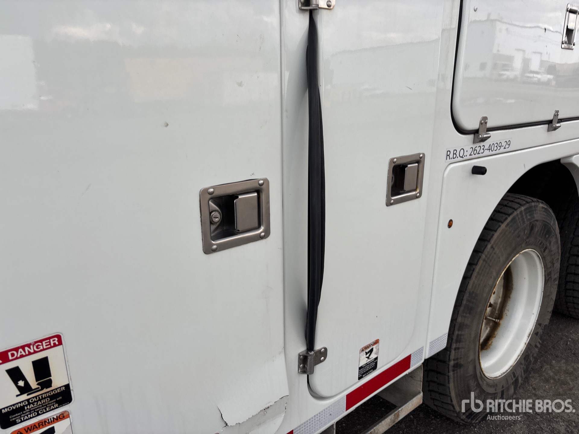 2010 International 7400