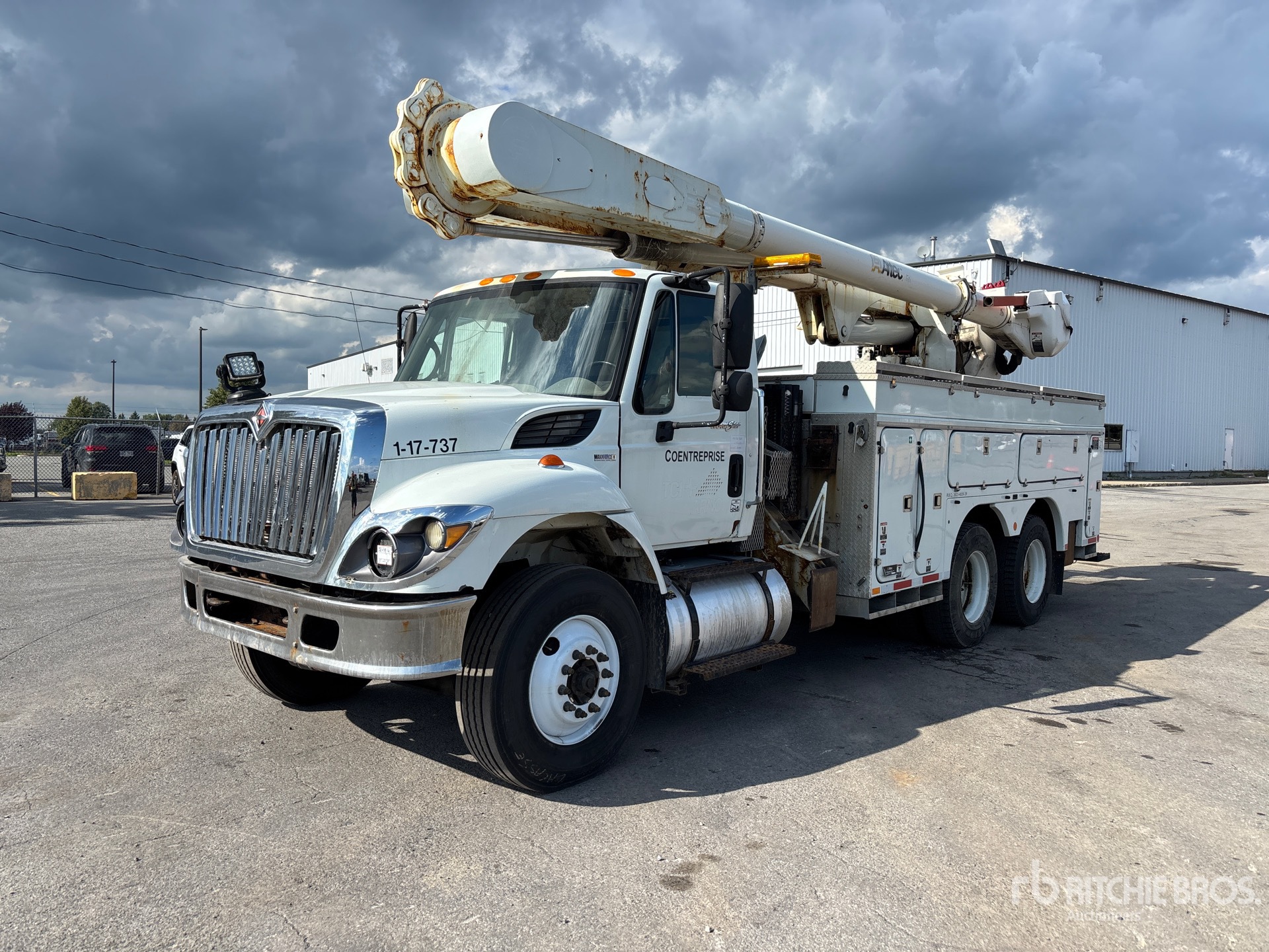 2010 International 7400
