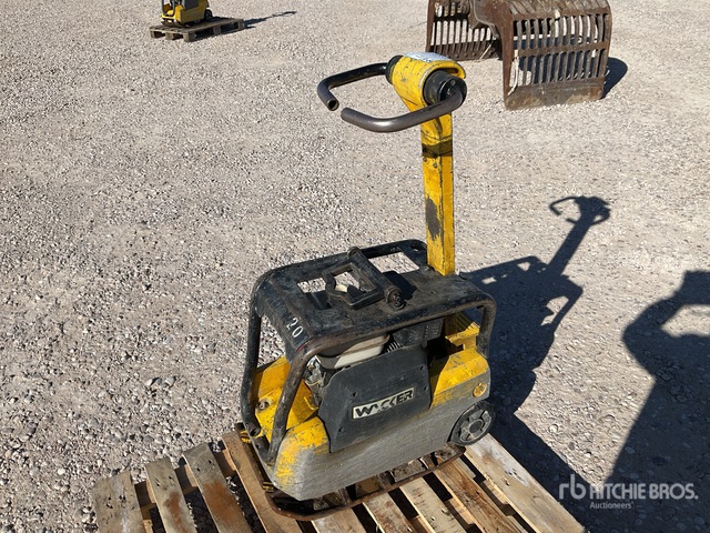 2006 Wacker BPU2540A Vibratory Plate Compactor