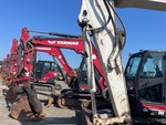 Hydraulics with Bucket Cylinder