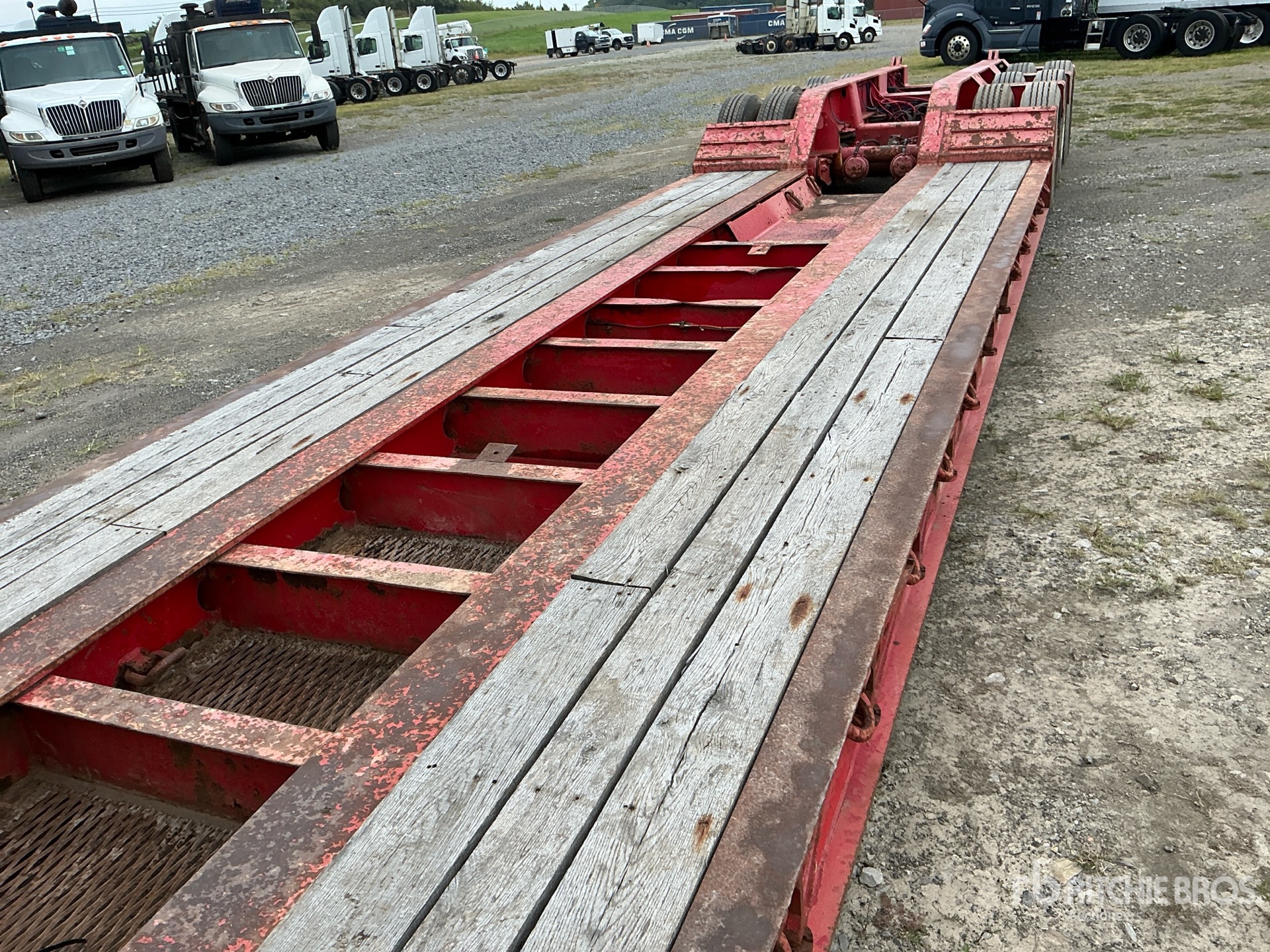 2010 Talbert T(4)DW-55SA-HRG