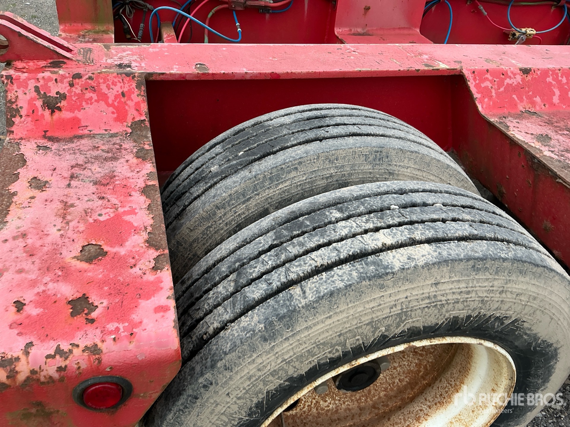 2010 Talbert T(4)DW-55SA-HRG