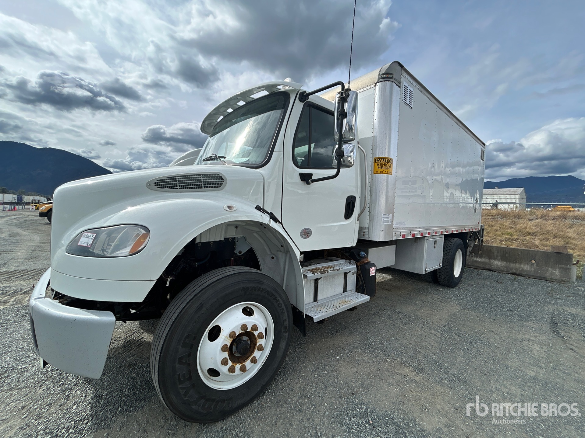 2020 Freightliner M2 106