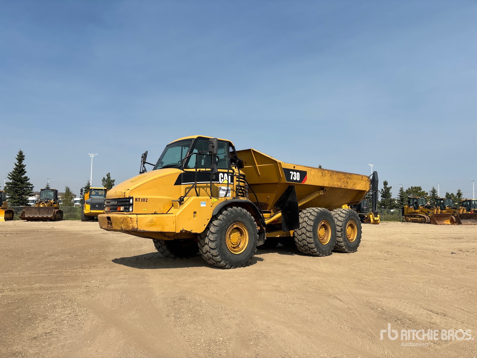 2007 Caterpillar 730
