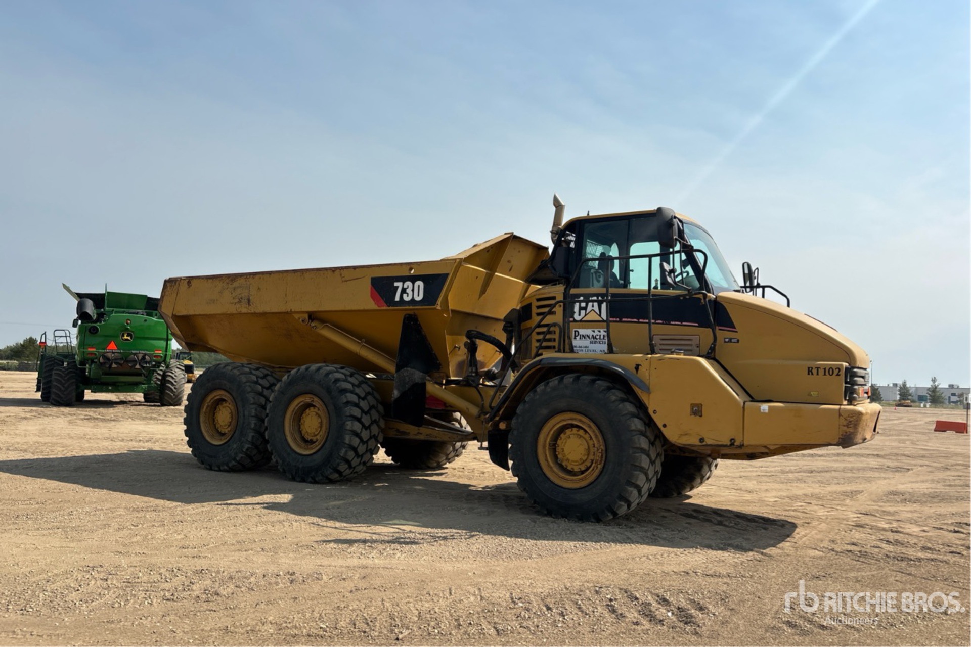 2007 Caterpillar 730