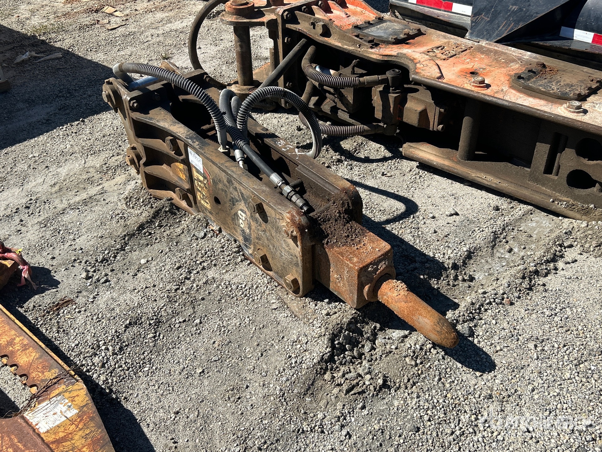 Caterpillar B9