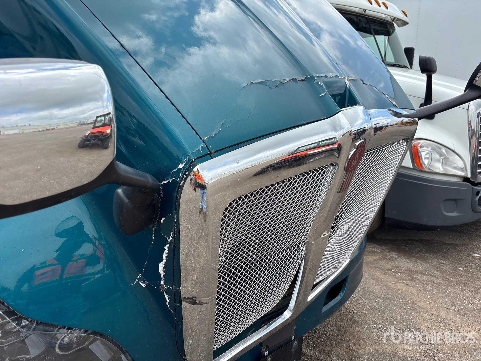 2022 Kenworth T680