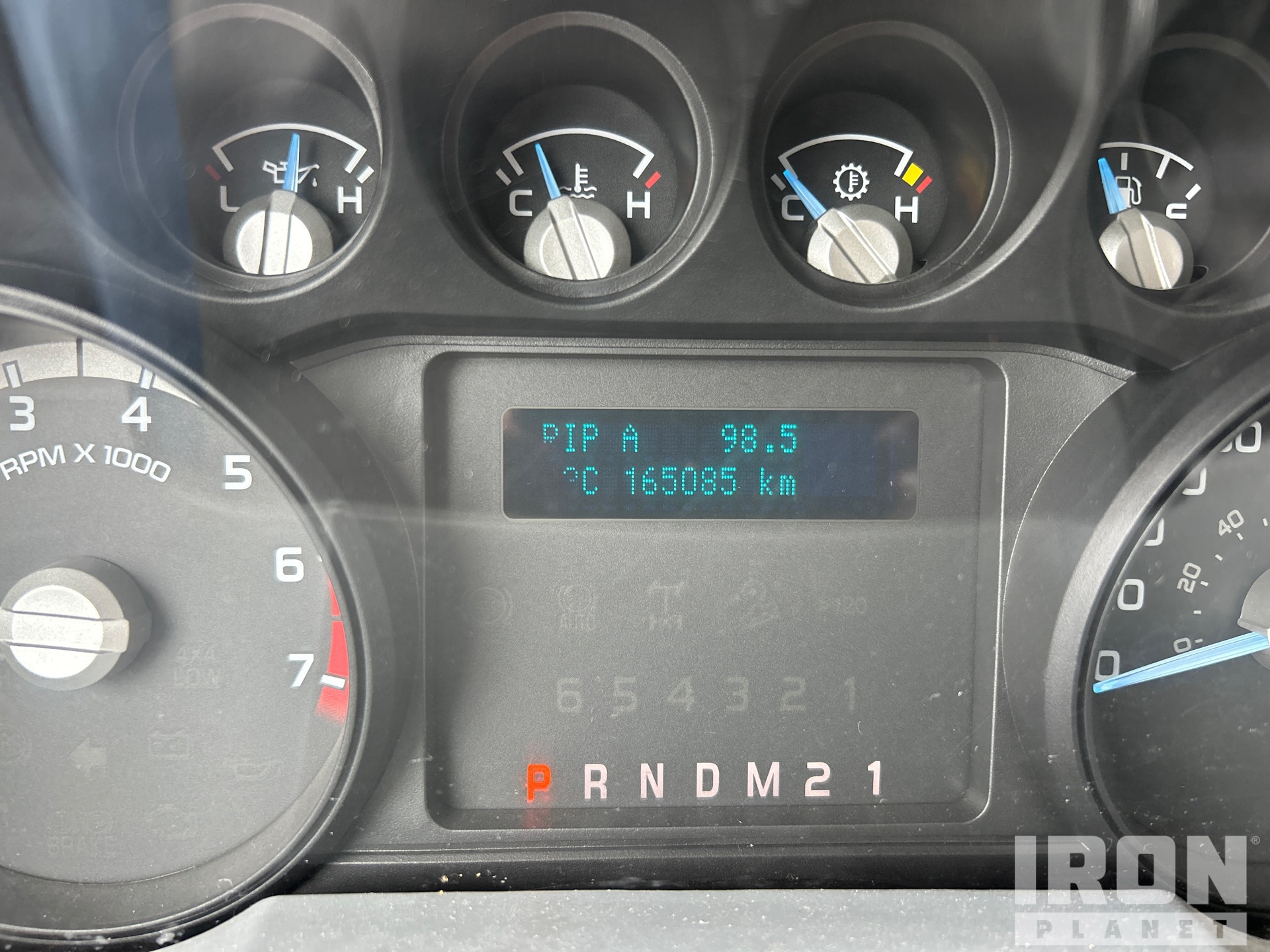 General Appearance with Hour Meter / Odometer
