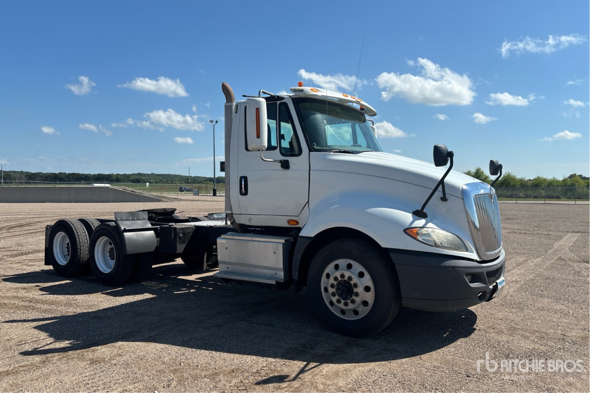 2016 International PROSTAR