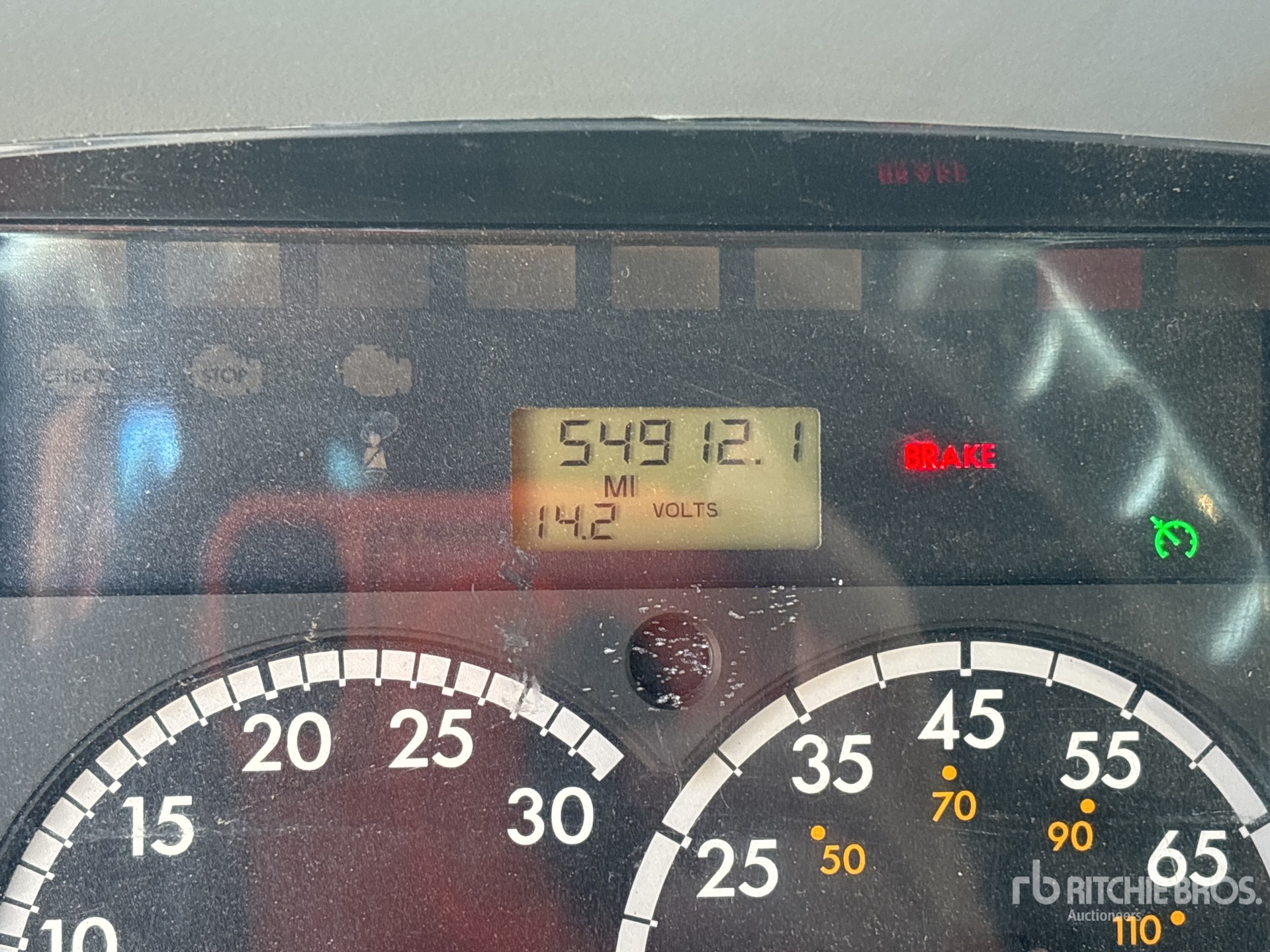 2013 Freightliner M2 106