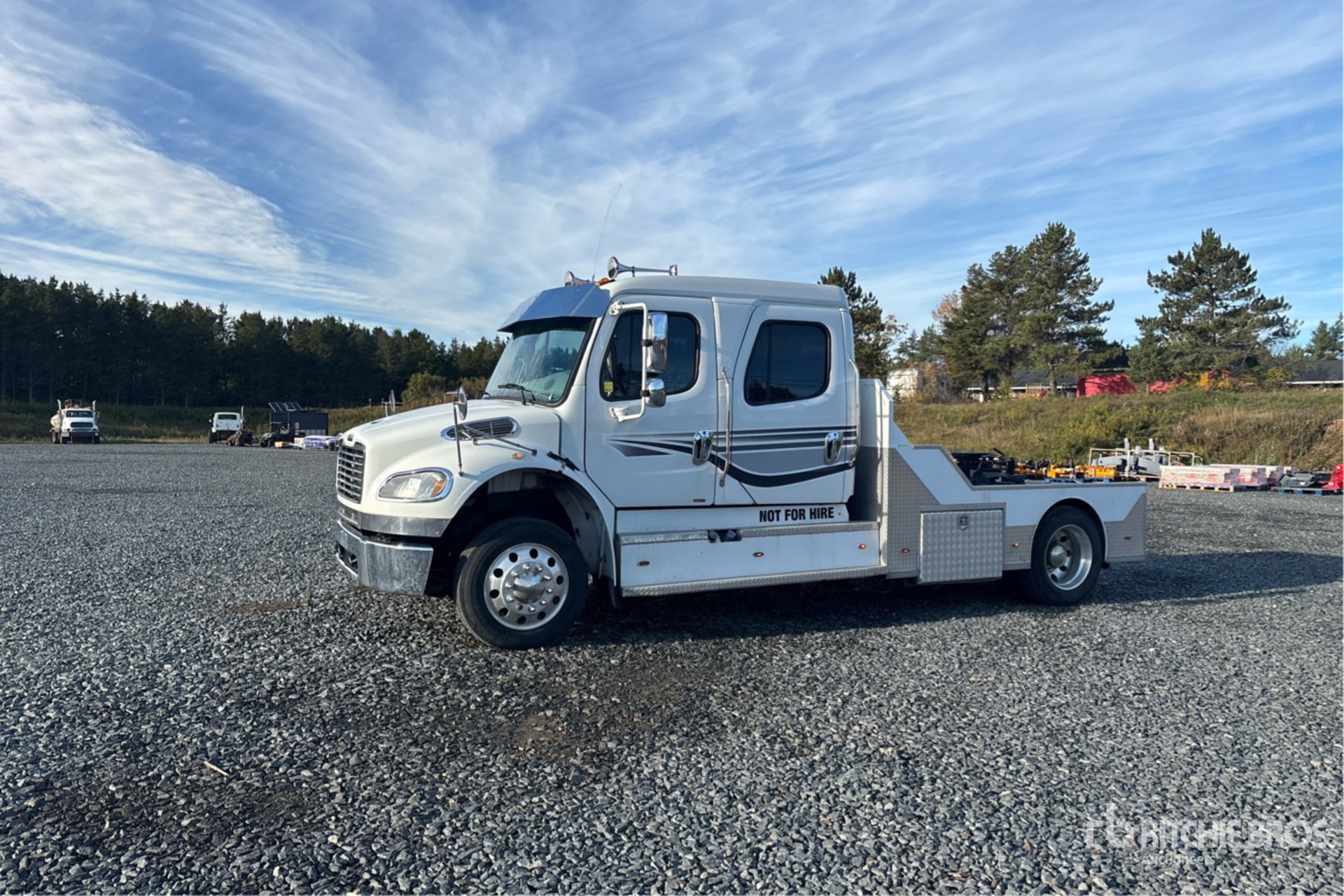 2013 Freightliner M2 106