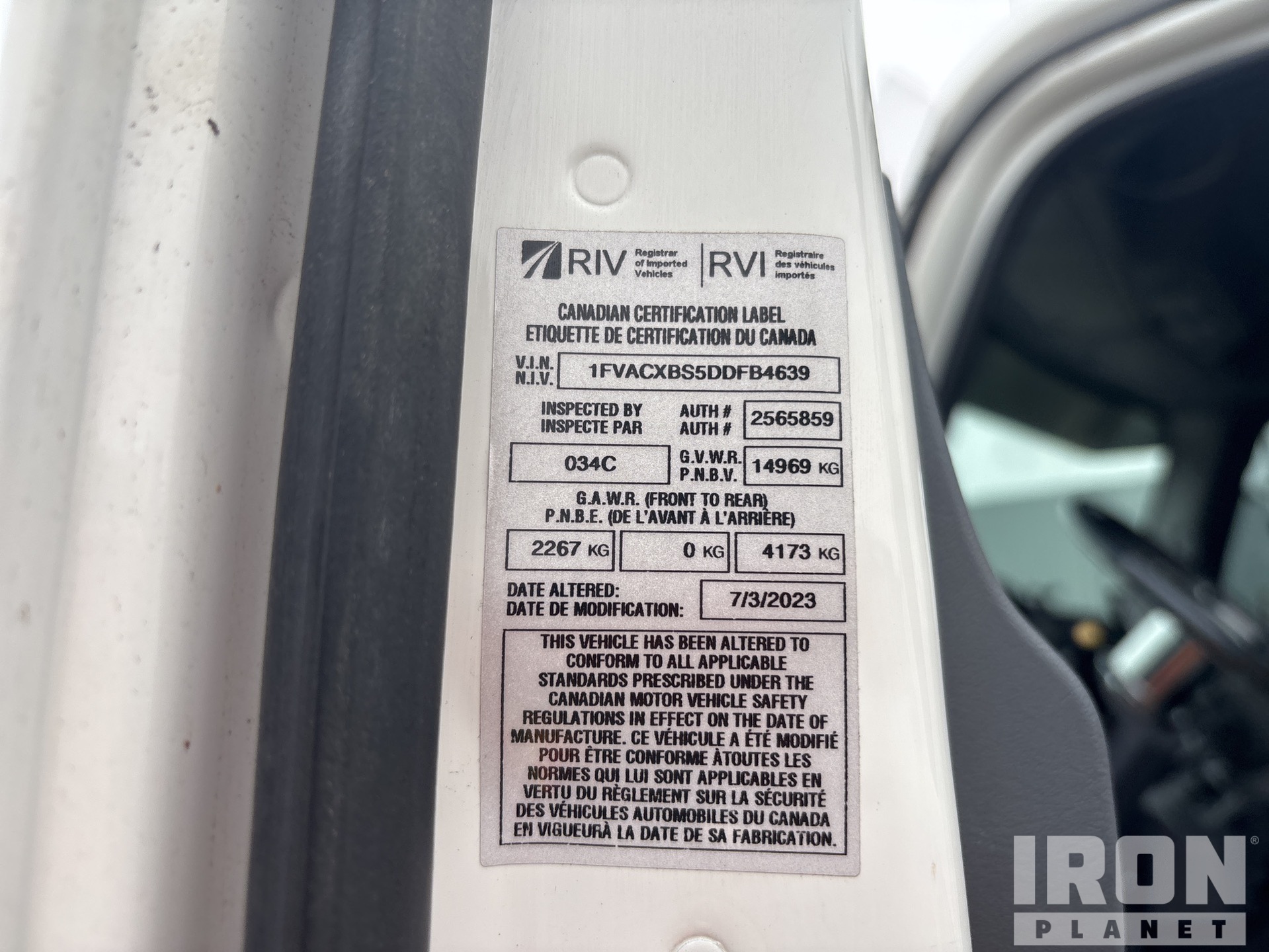 2013 Freightliner M2 106