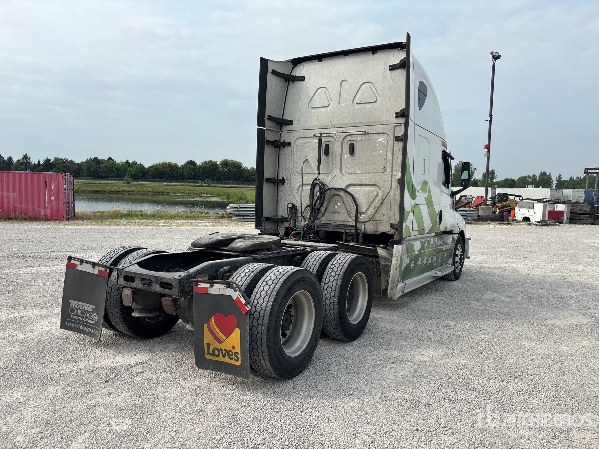 2021 Freightliner CASCADIA 126