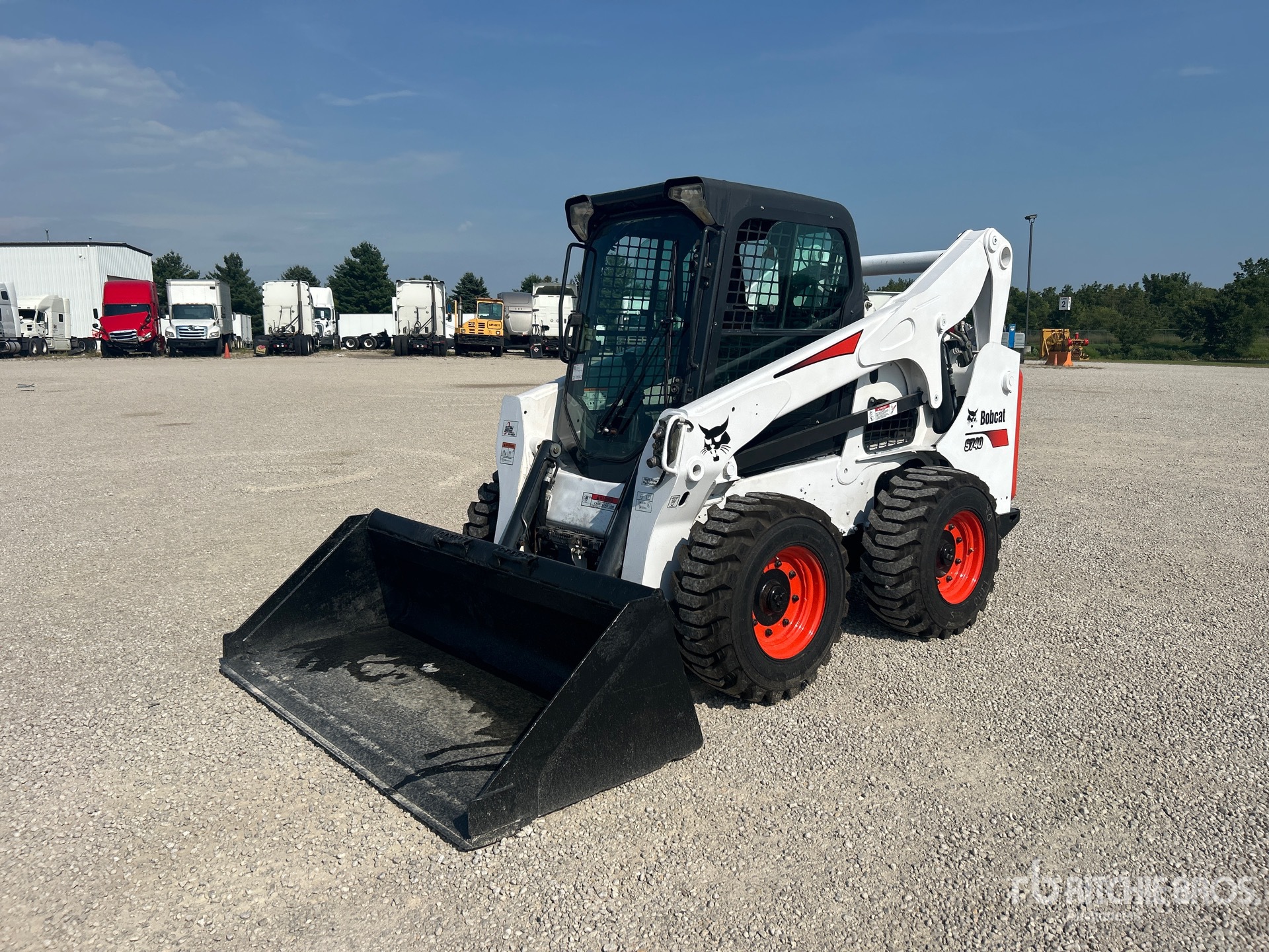 Photo of 2017 Bobcat S740