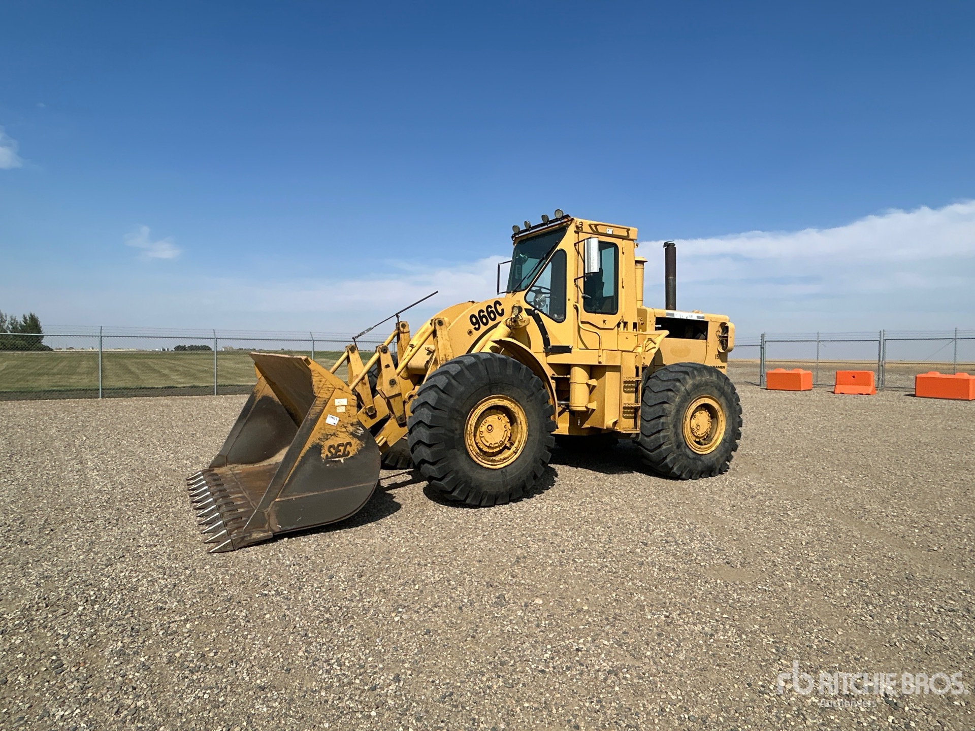 1982 Caterpillar 966C