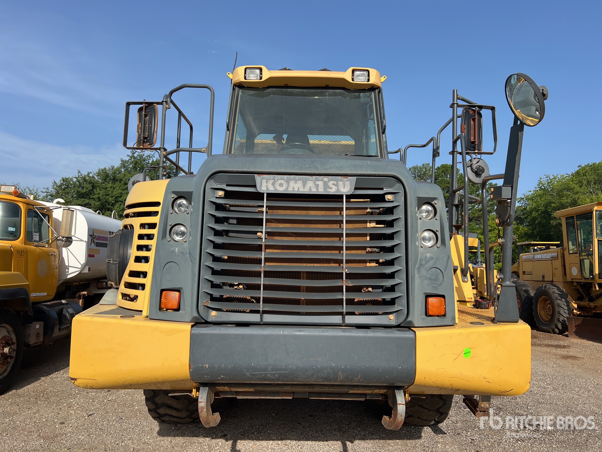 2015 Komatsu HM300-5
