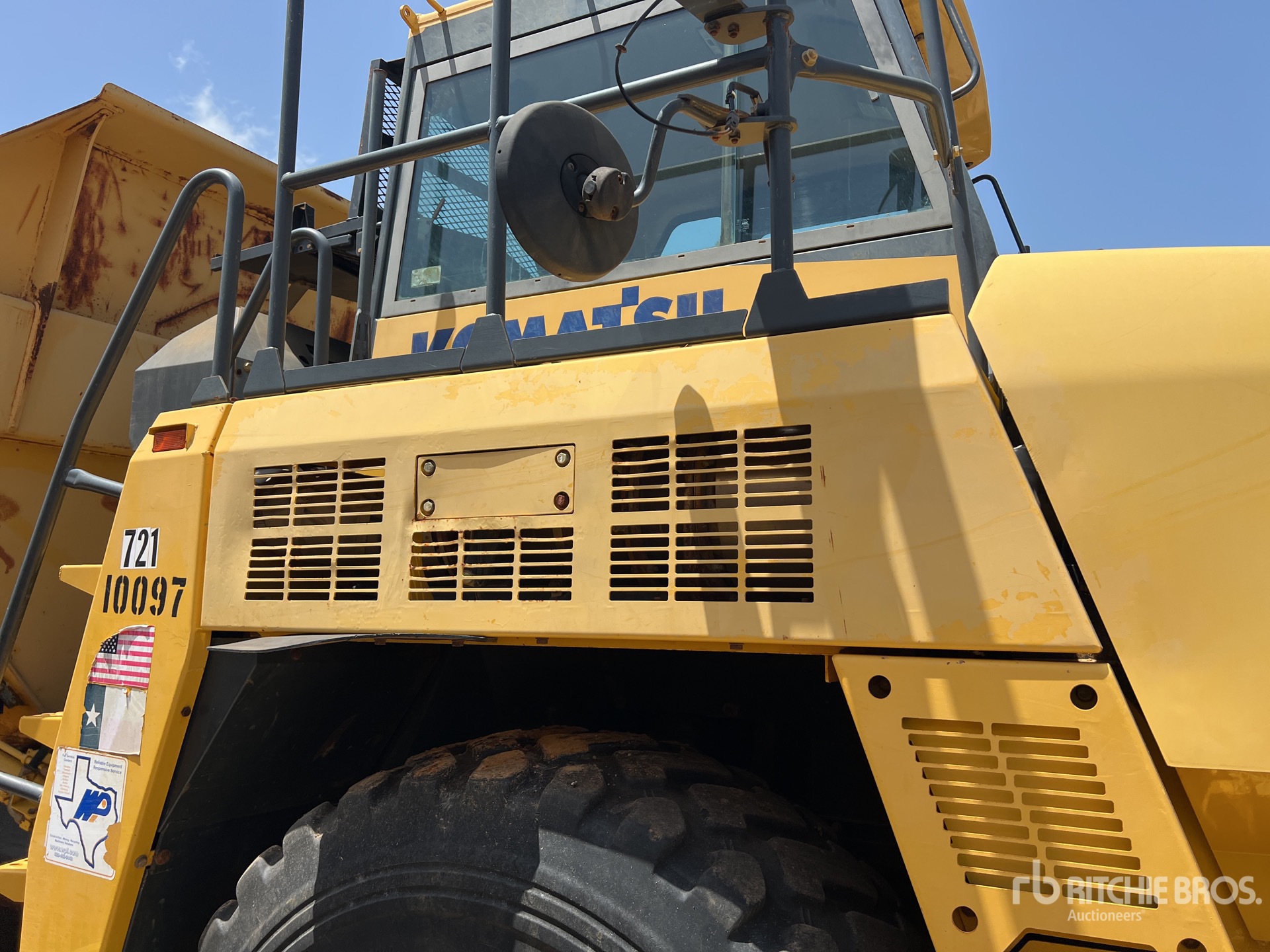 2015 Komatsu HM300-5