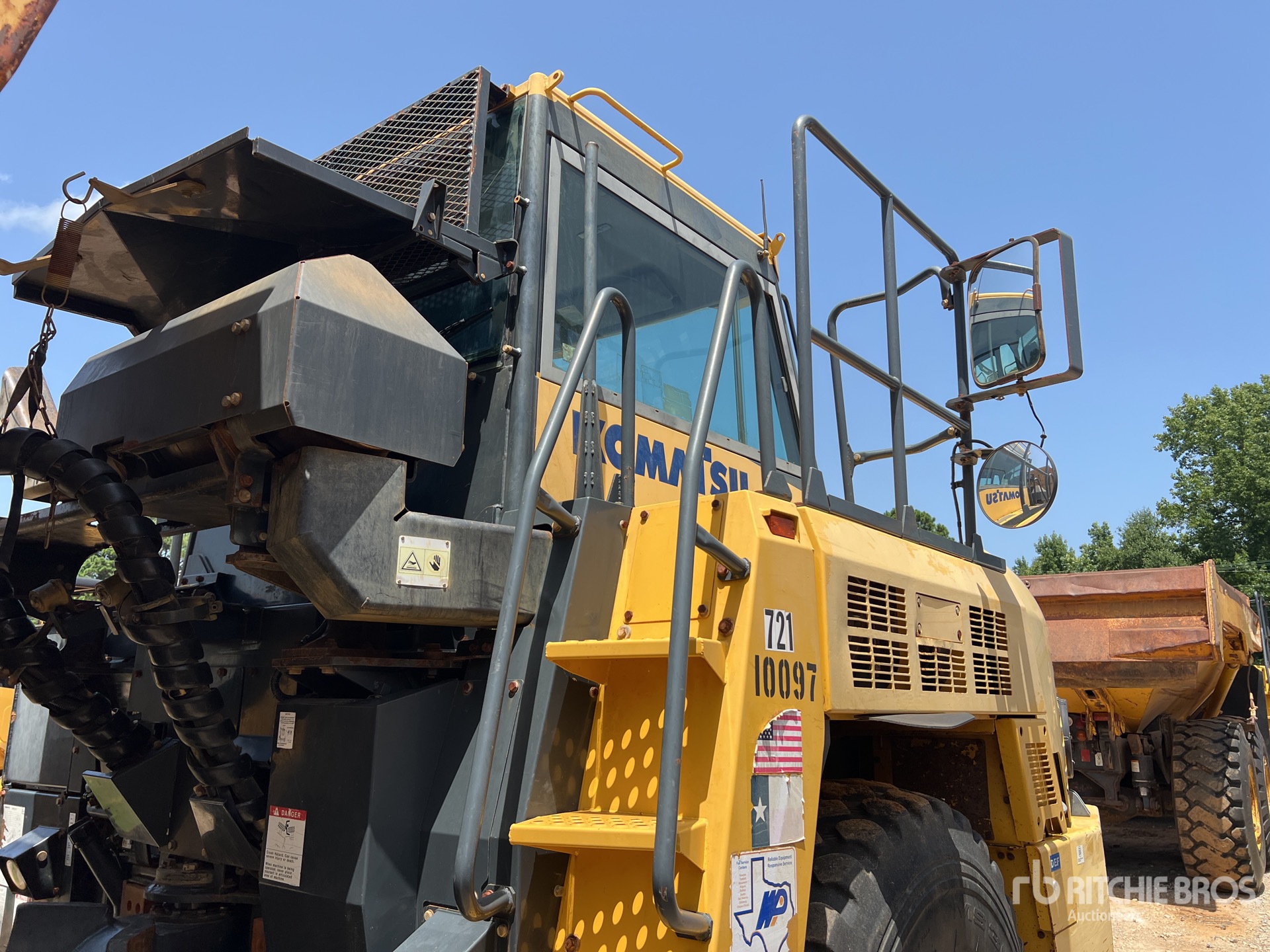 2015 Komatsu HM300-5