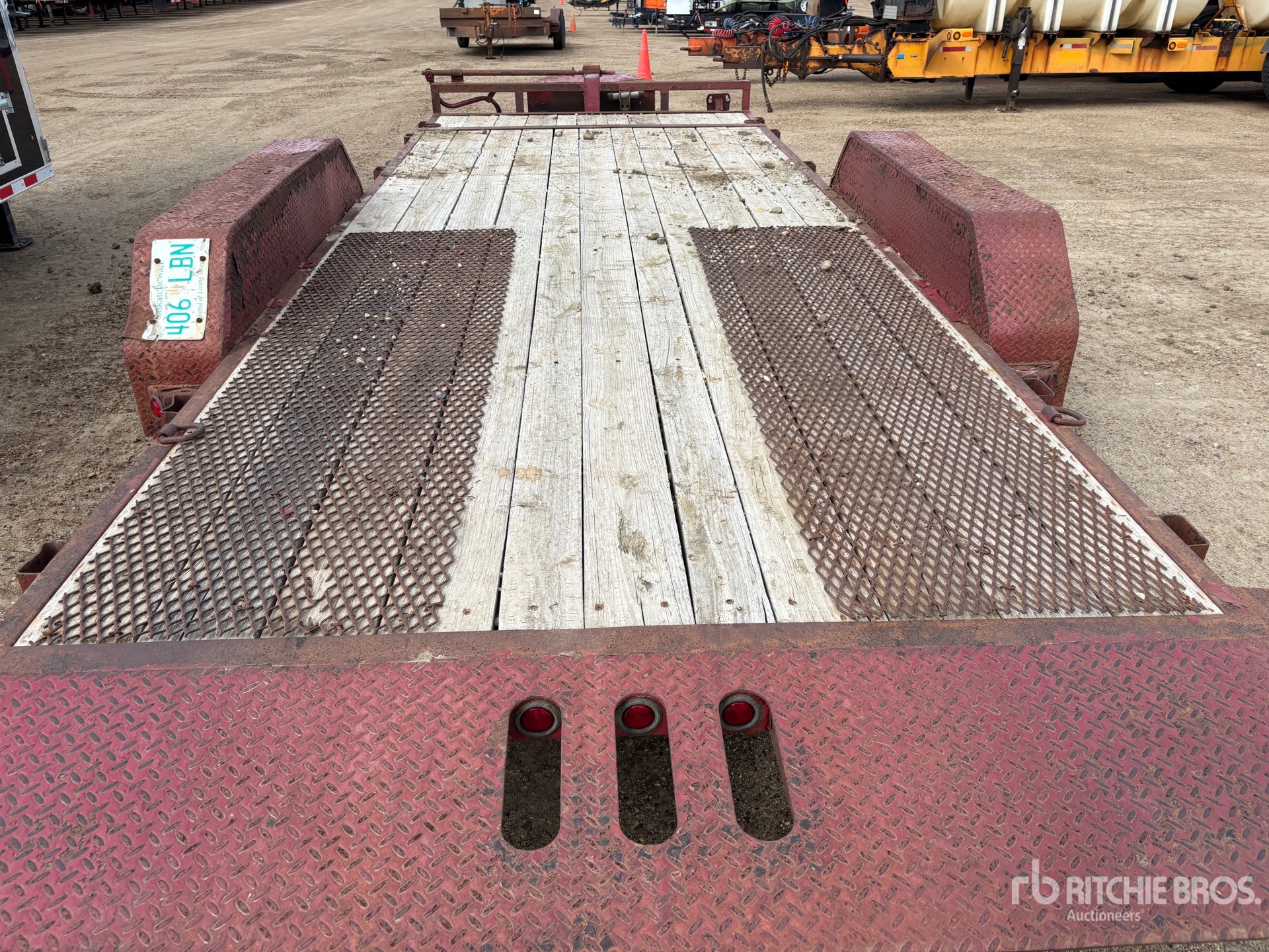 2015 Load Trail 18 ft T/A