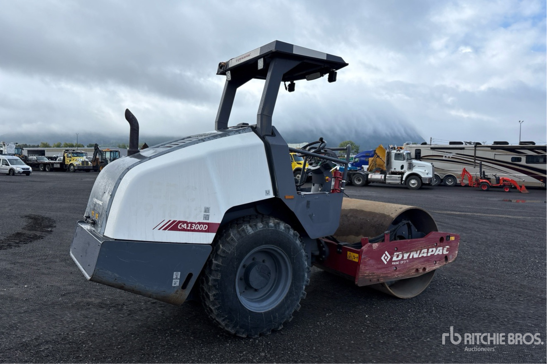 2018 Dynapac CA1300D