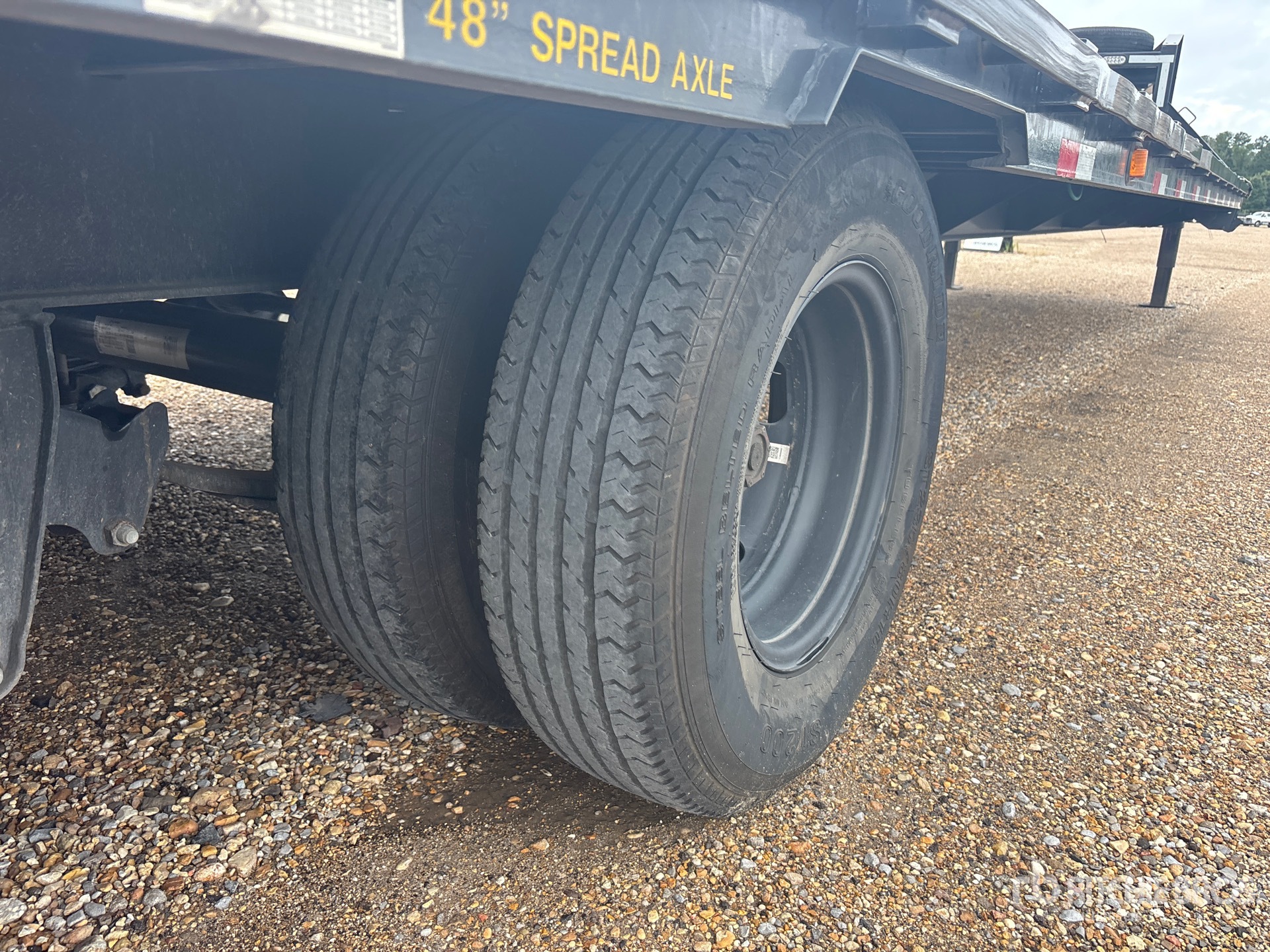 2026 Big Tex 25GN-40D5A-MRBK