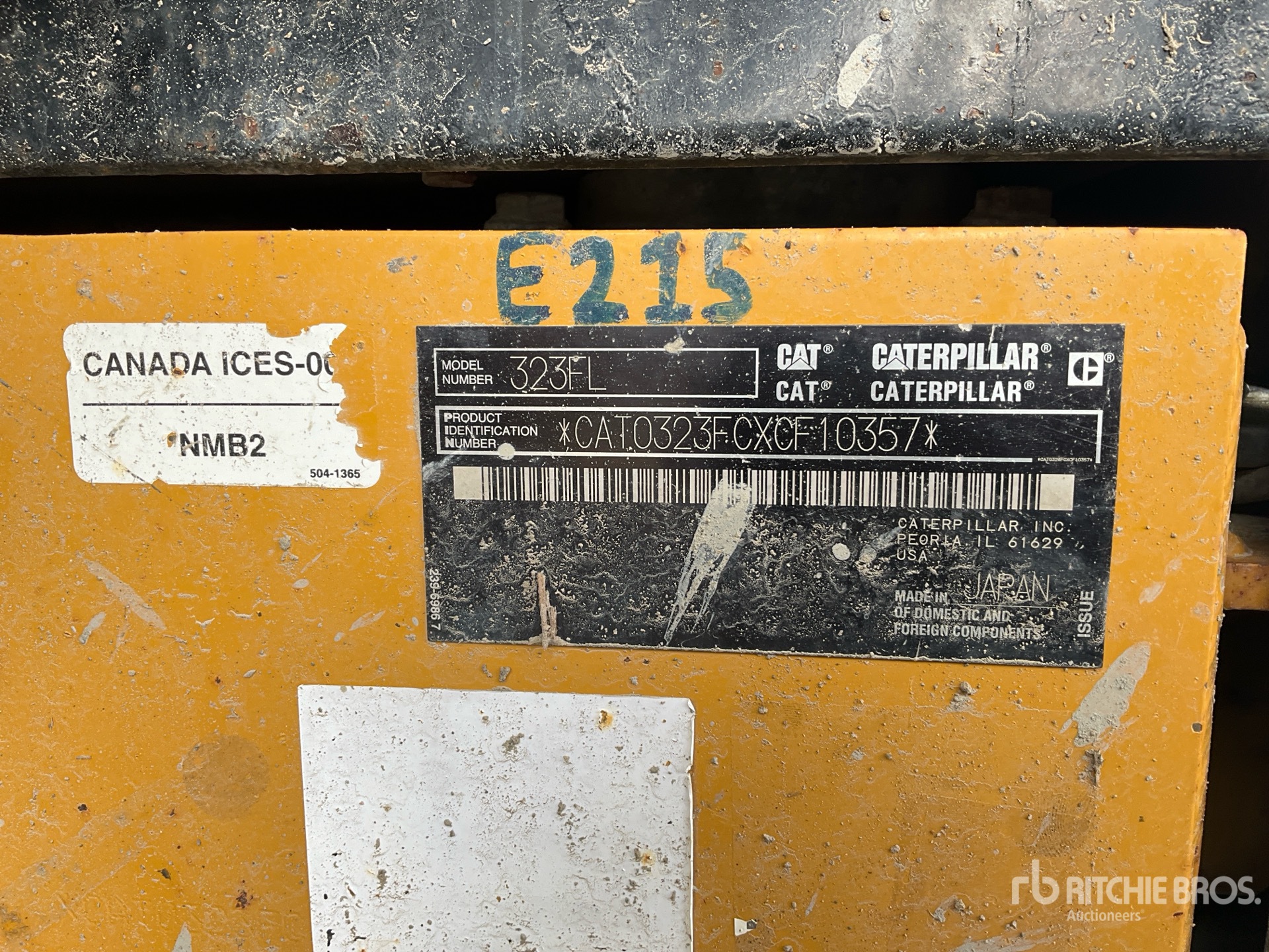 2017 Caterpillar 323F L