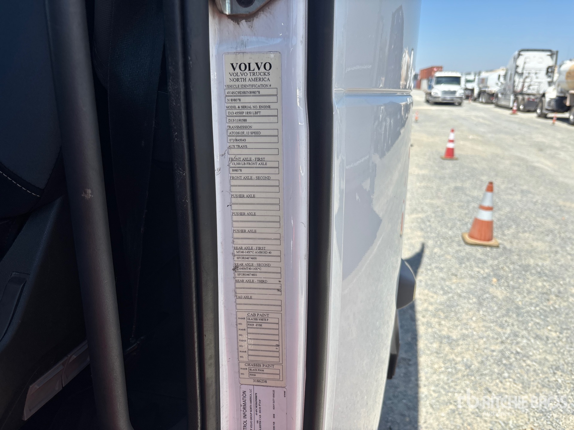 2018 Volvo VNL860