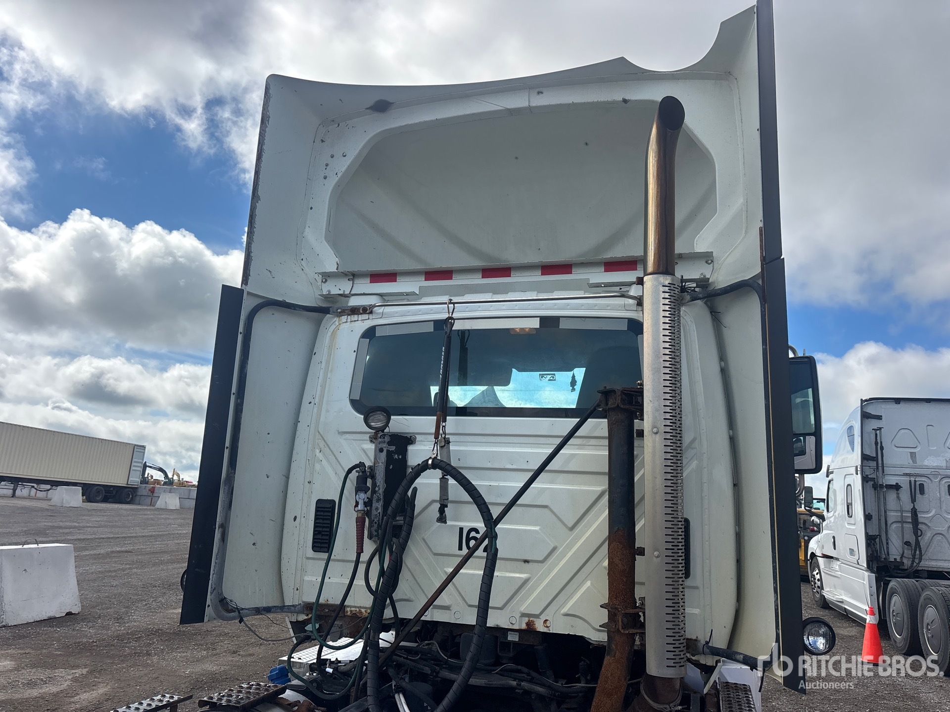 2016 International PROSTAR