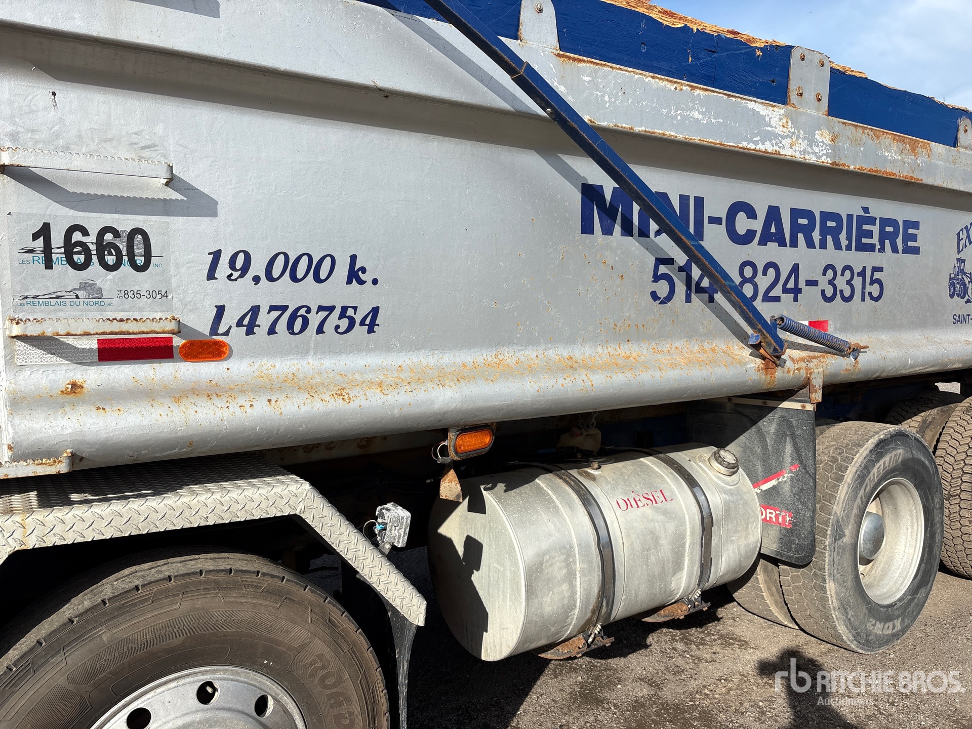 2005 Kenworth T800