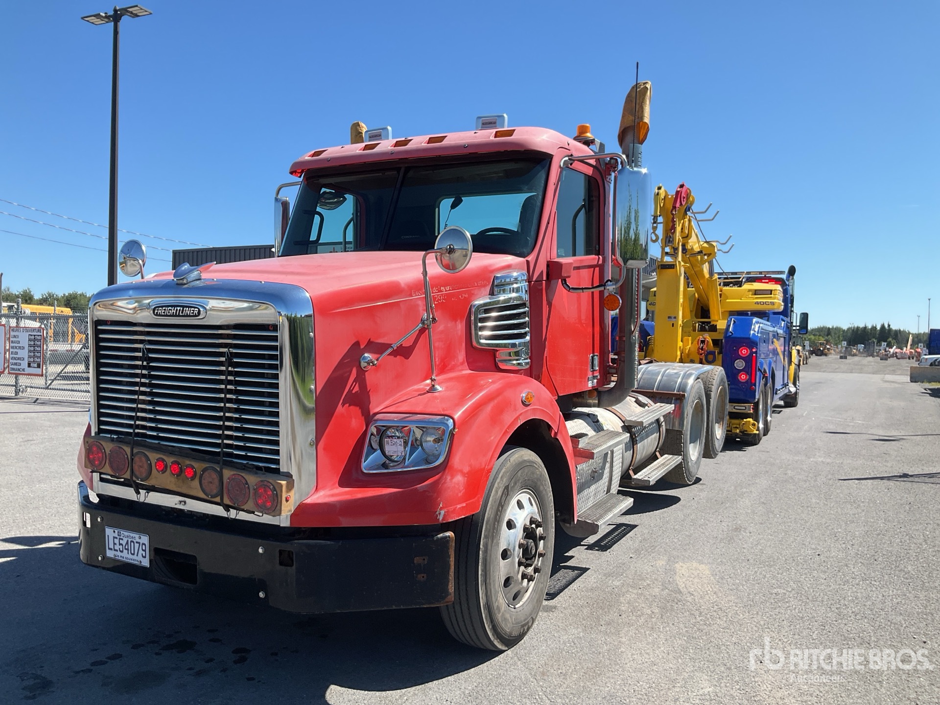 Photo of 2012 Freightliner CORONADO 122