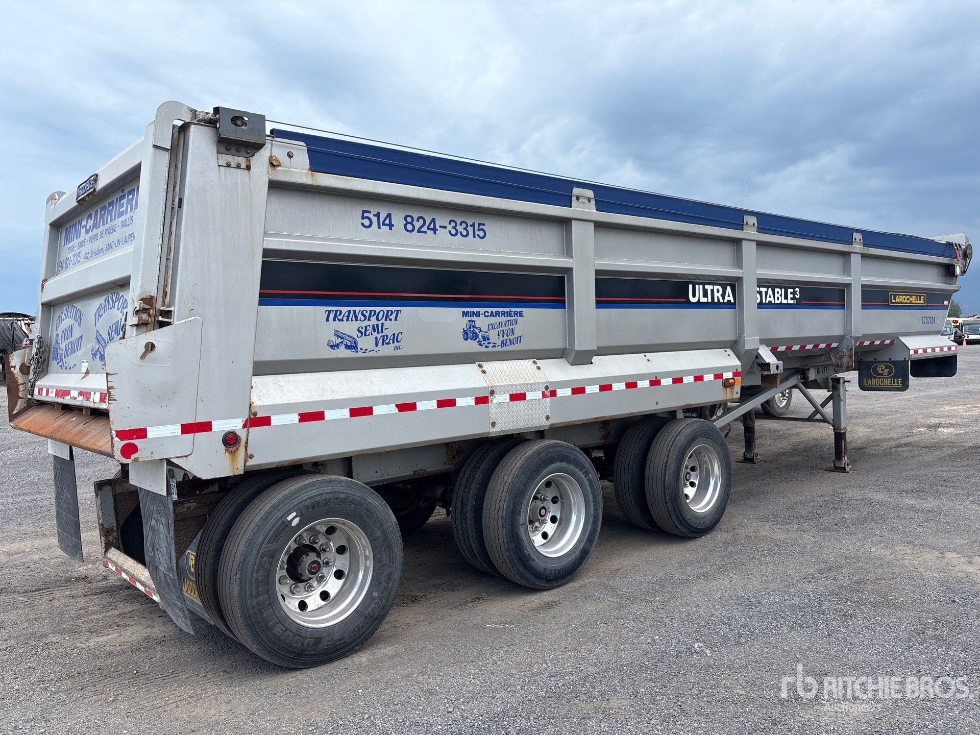 2016 Larochelle M553D