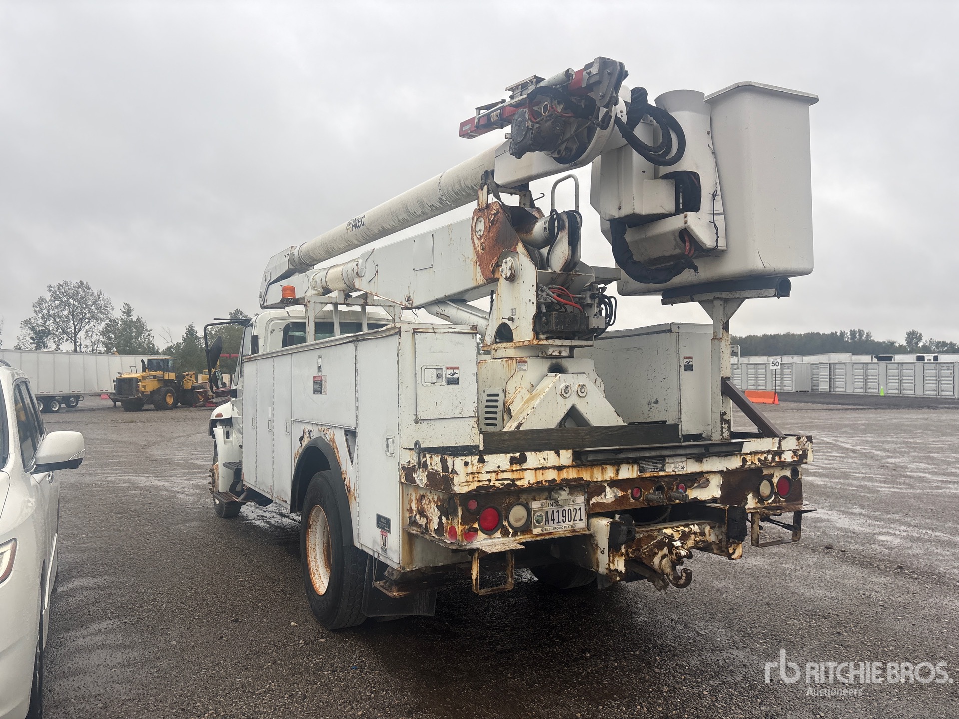 2008 International 4300 SBA