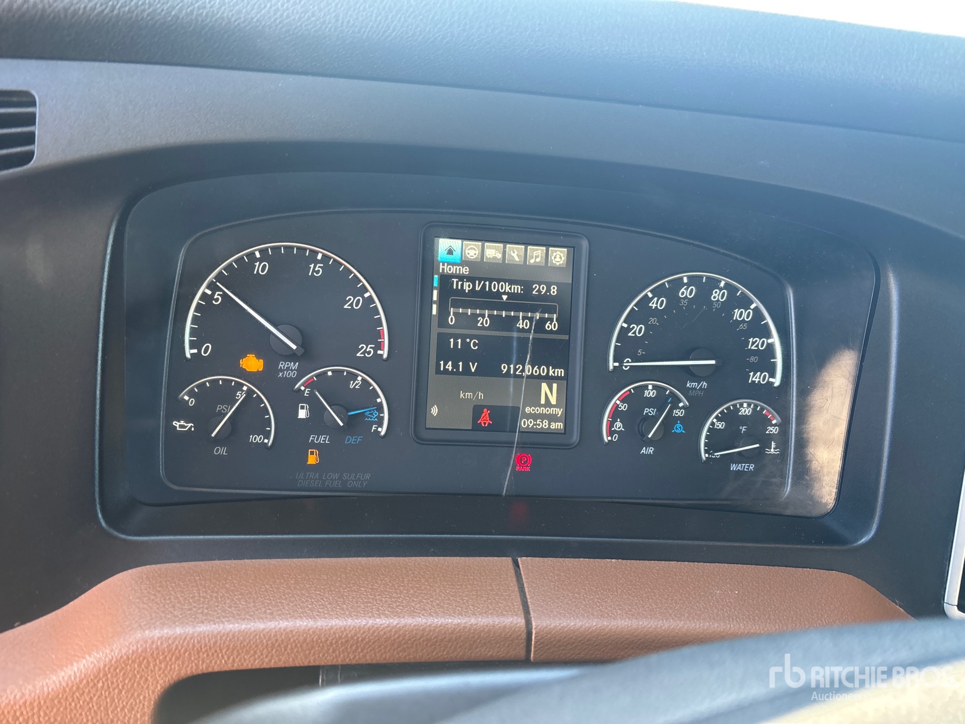 2020 Freightliner CASCADIA 126