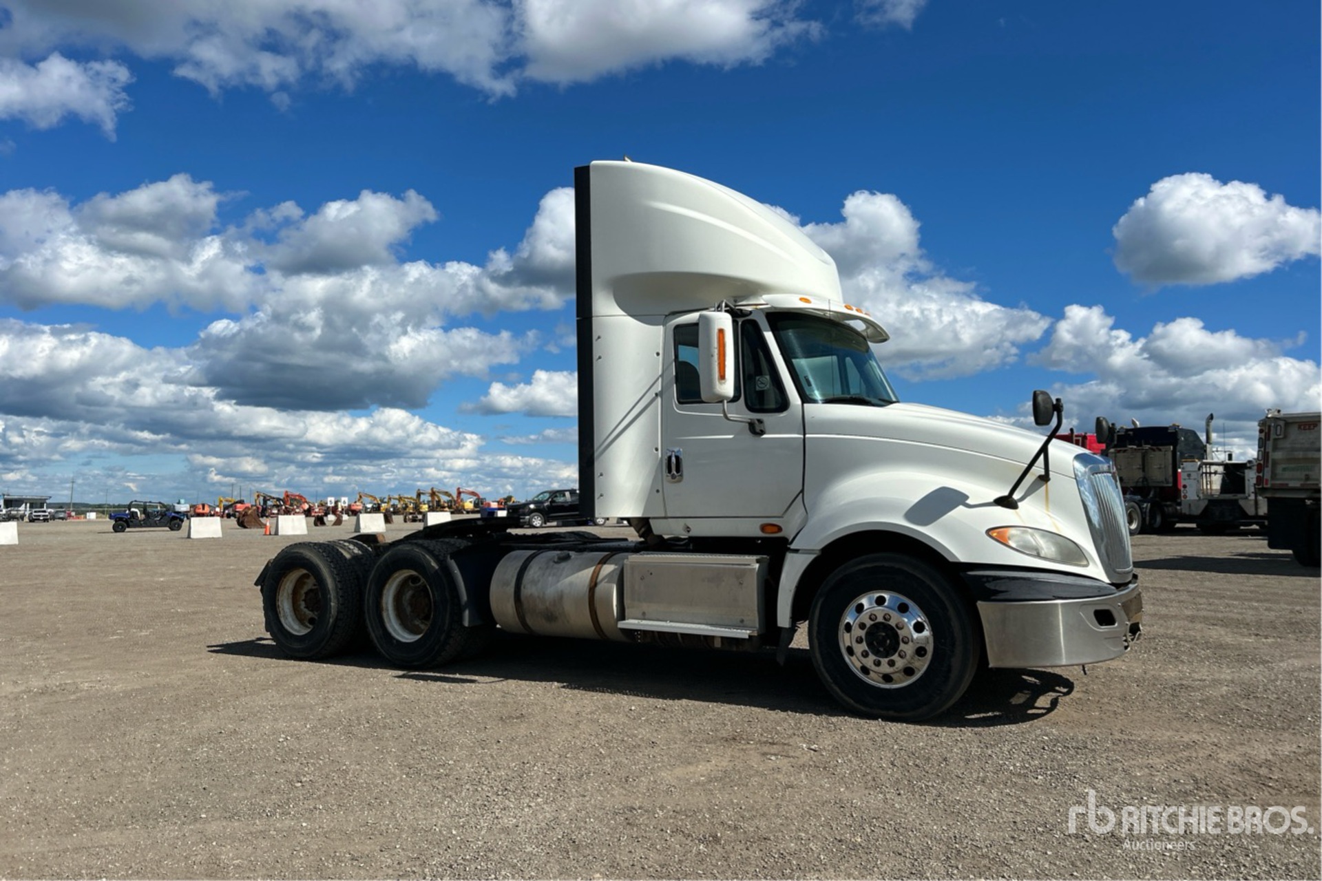 2015 International PROSTAR+