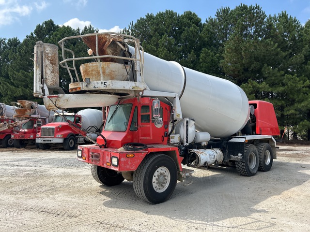 2007 Oshkosh S2346 6x6 Front Discharge Mixer Truck
