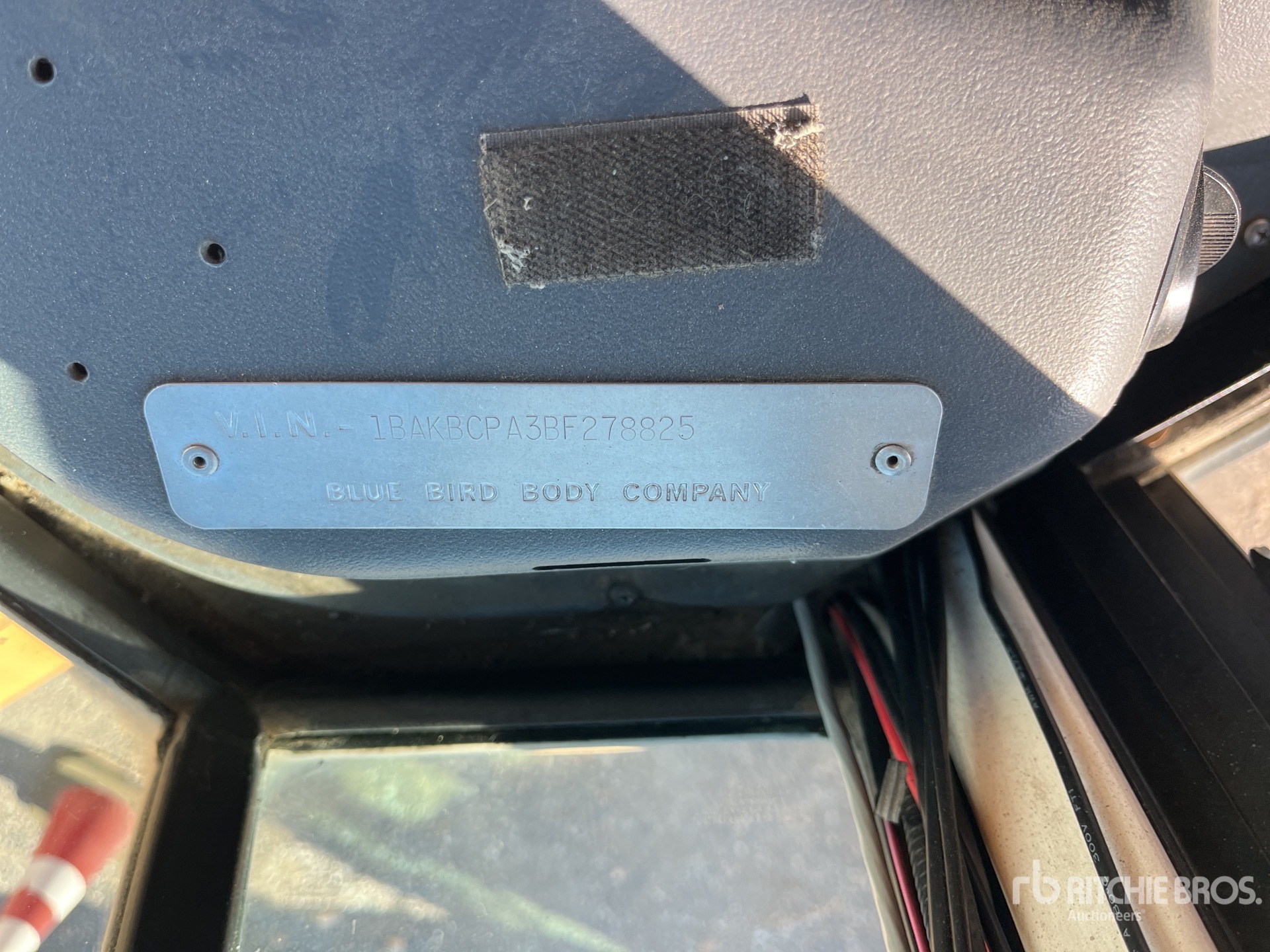 2011 Bluebird 4x2 12-Seat School