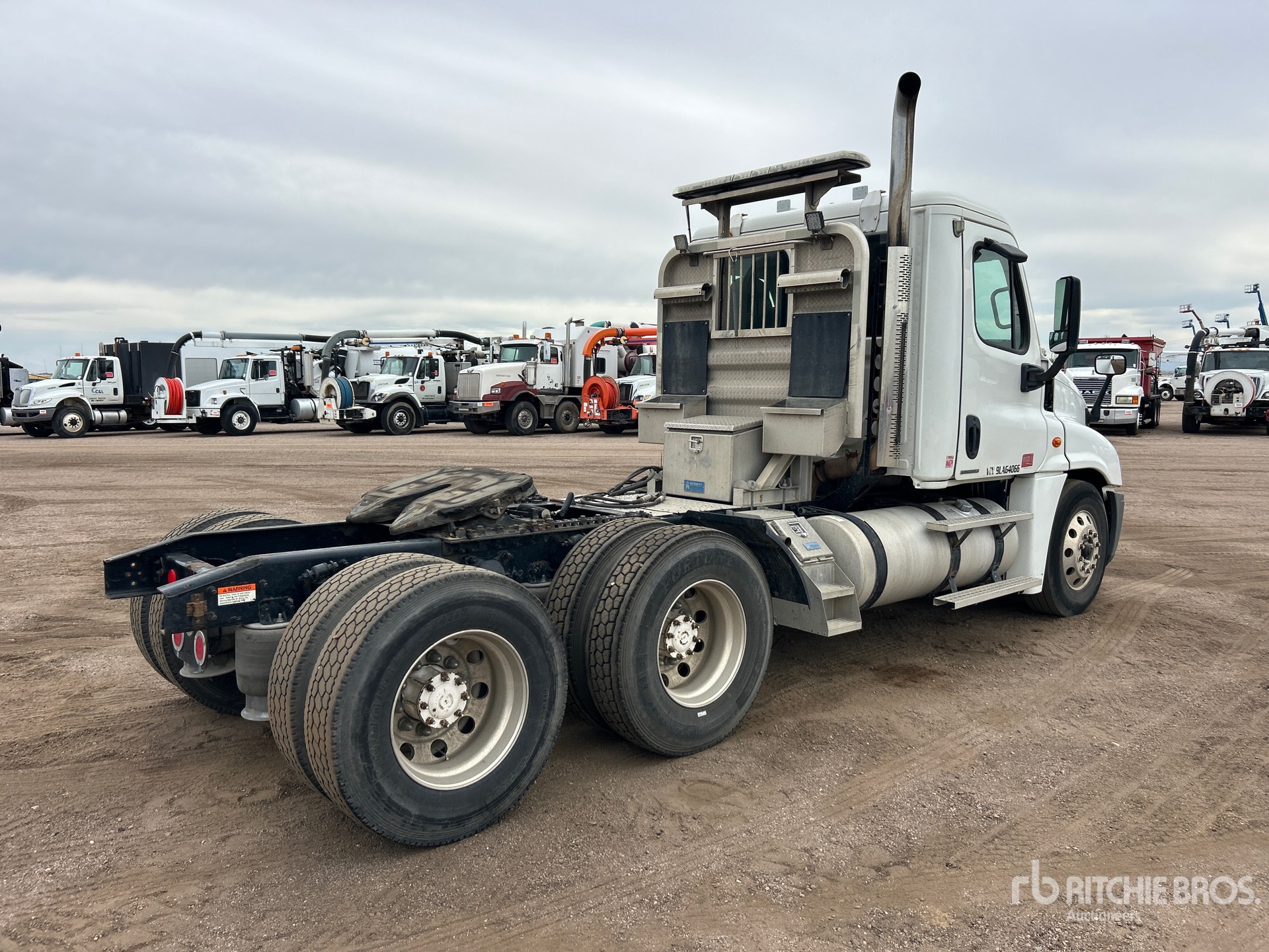2009 Freightliner CASCADIA 125