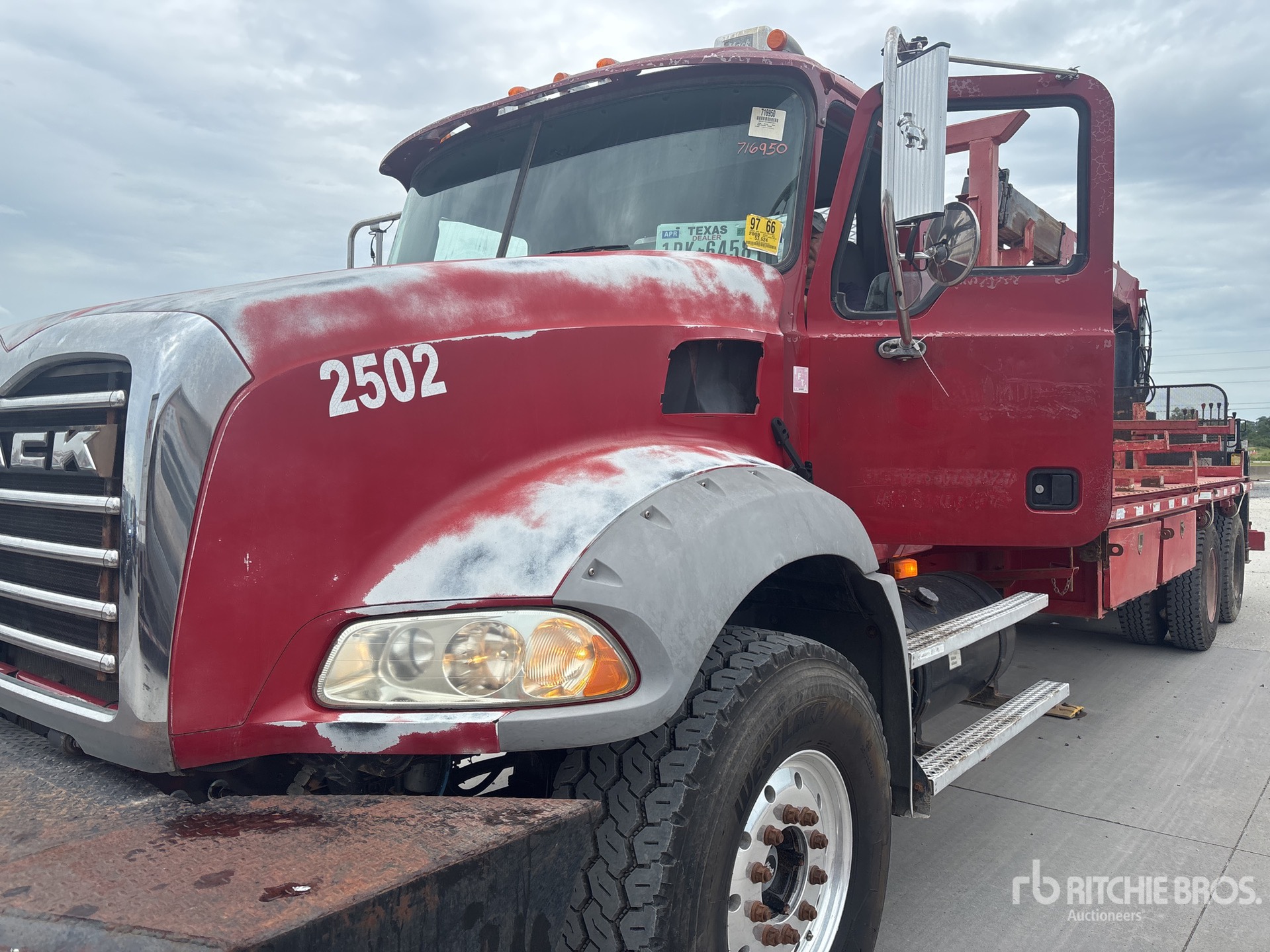 2008 Mack GU813